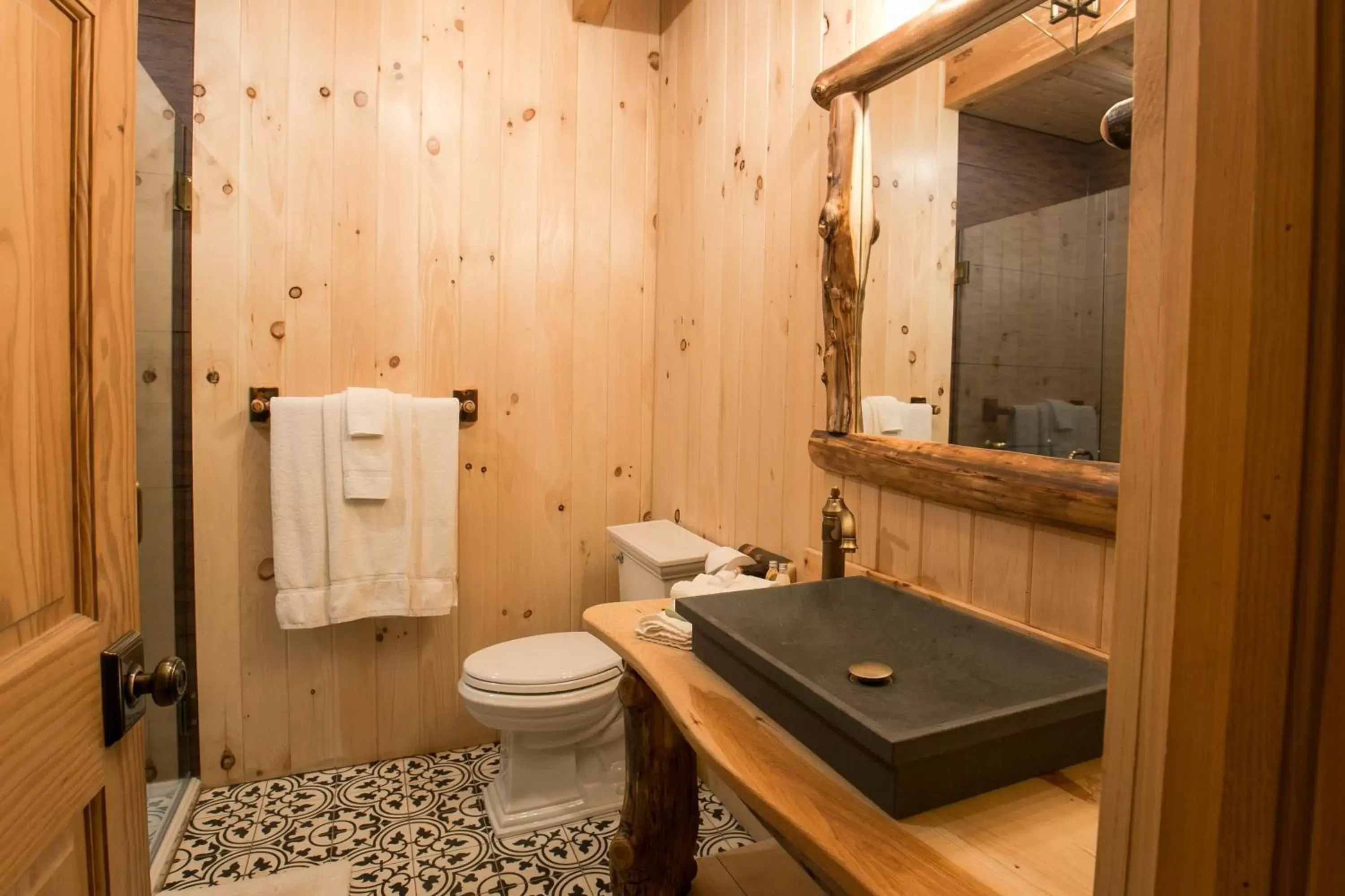 Bathroom in Coblentz Country Lodge by Amish Country Lodging