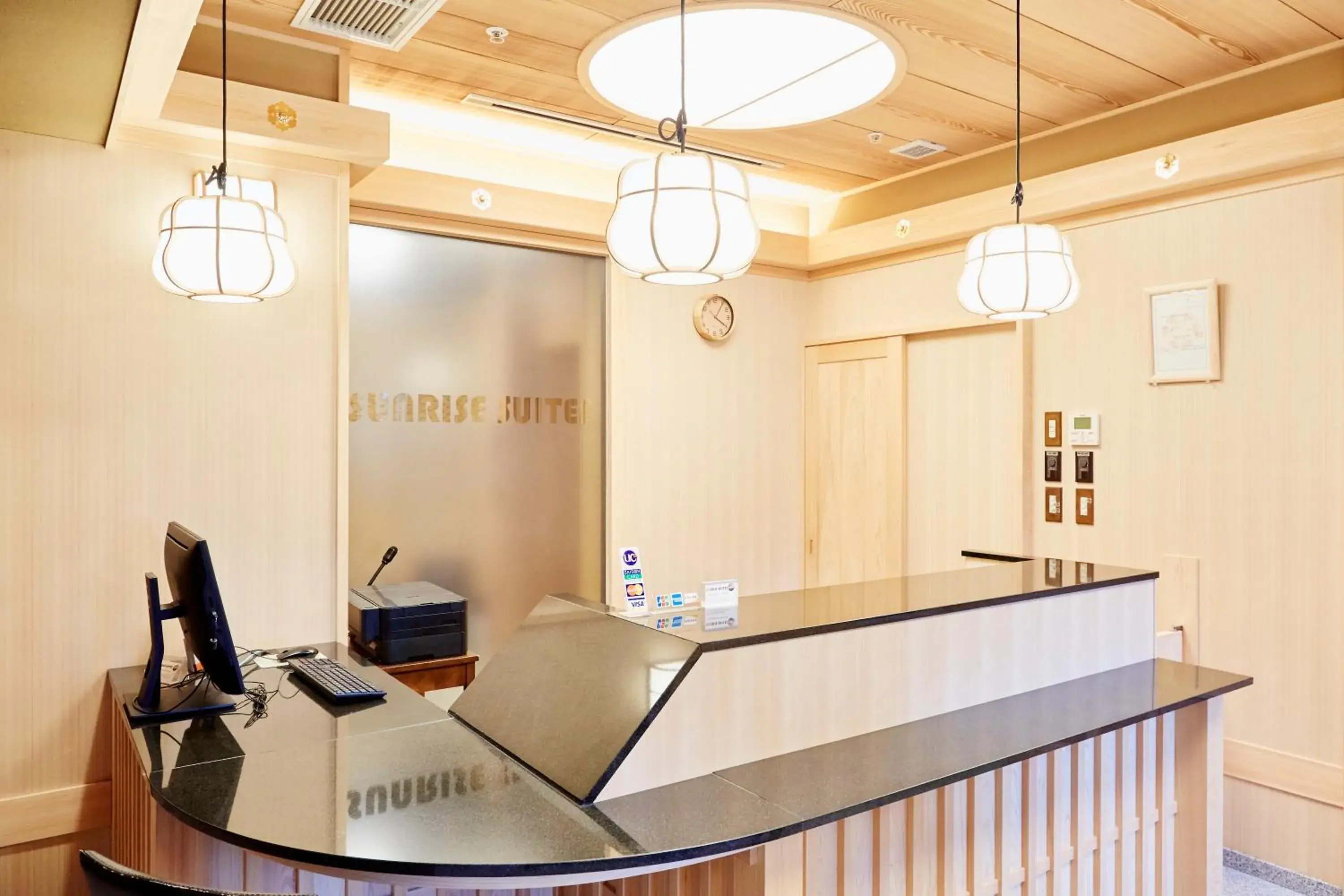 Lobby or reception in Sunrise Suites Lobby or reception in Sunrise Suites