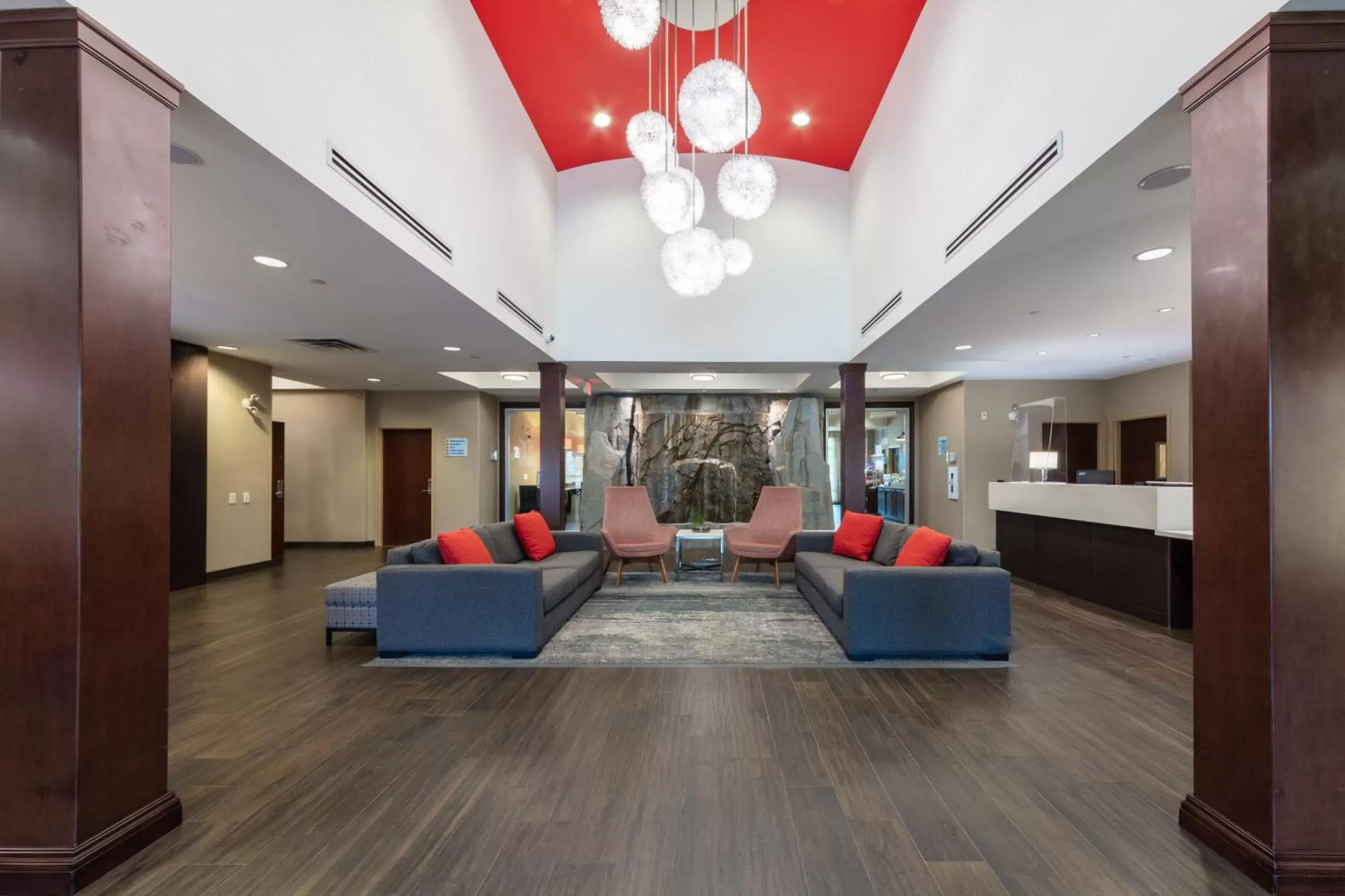 Property building, Lobby/Reception in Holiday Inn Express & Suites Riverport Richmond, an IHG Hotel