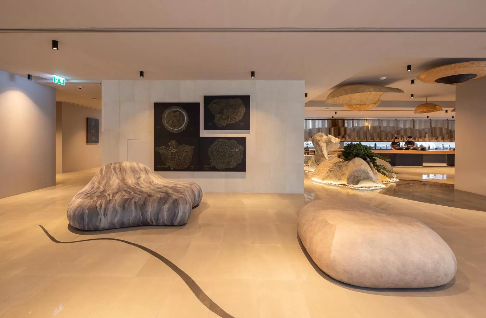 Lobby or reception, Bed in Travelodge Nimman