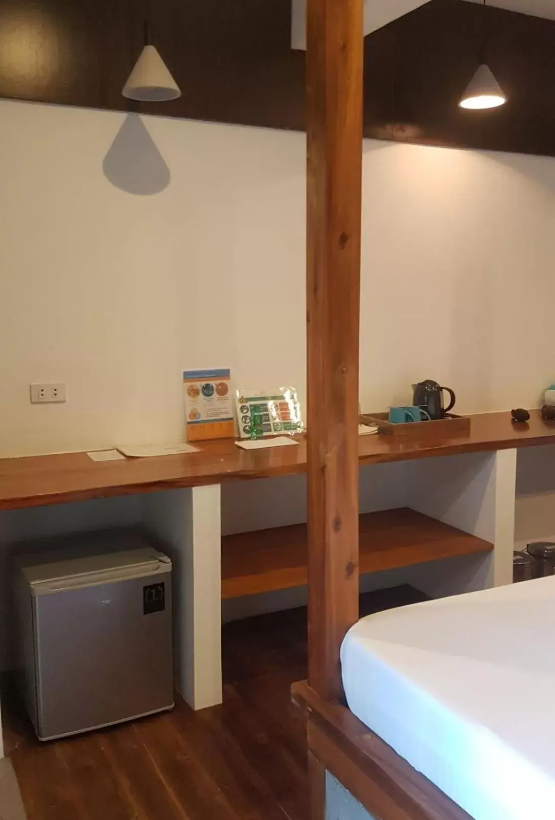 hair dresser, Bed in Mahogany Resort & Spa hair dresser, Bed in Mahogany Resort & Spa