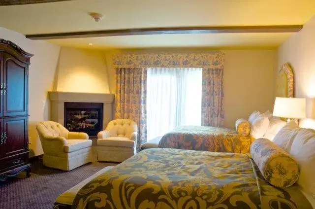 Guests, Bed in Mirbeau Inn & Spa - Plymouth