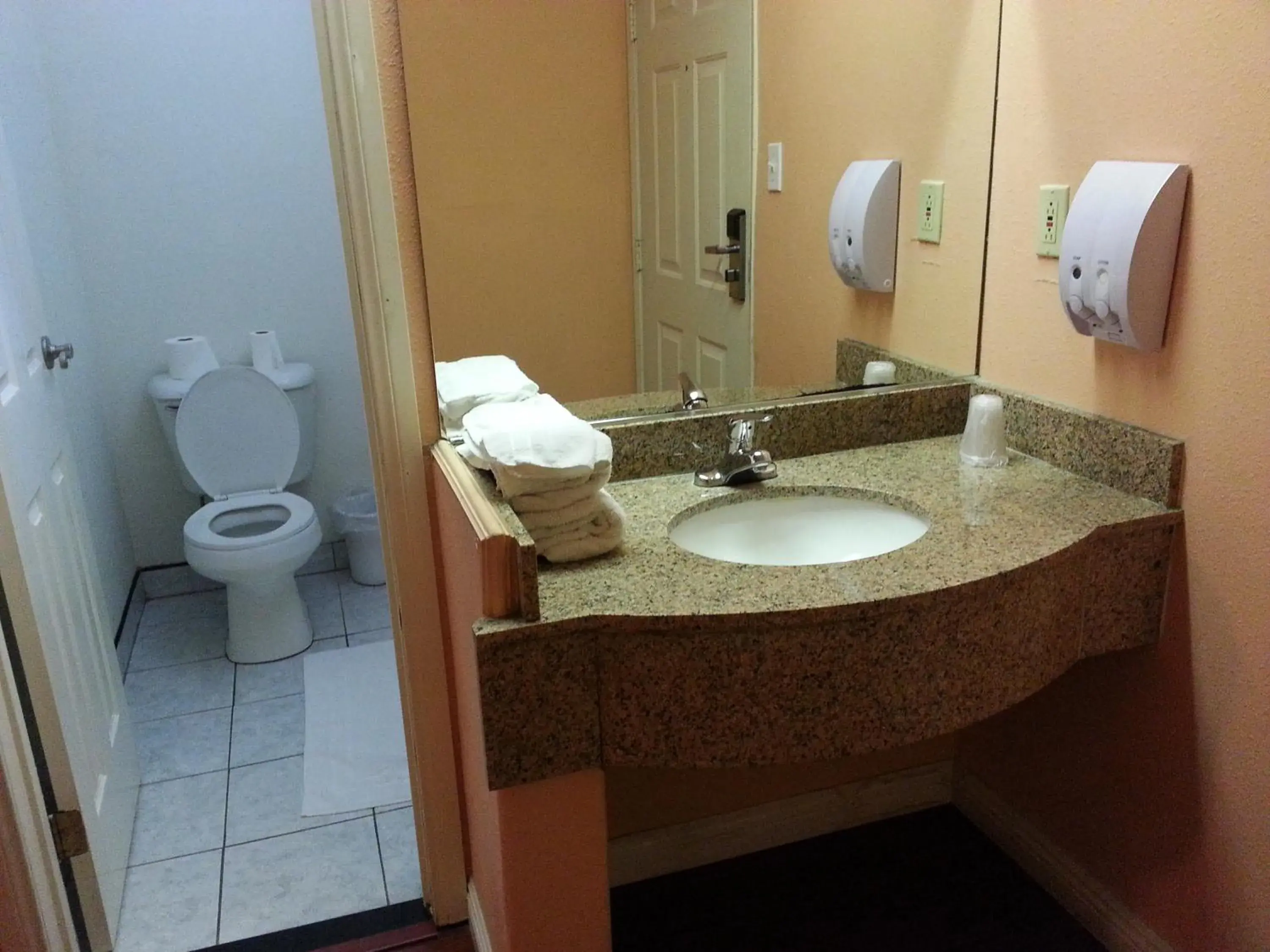 Bathroom in Travel Inn