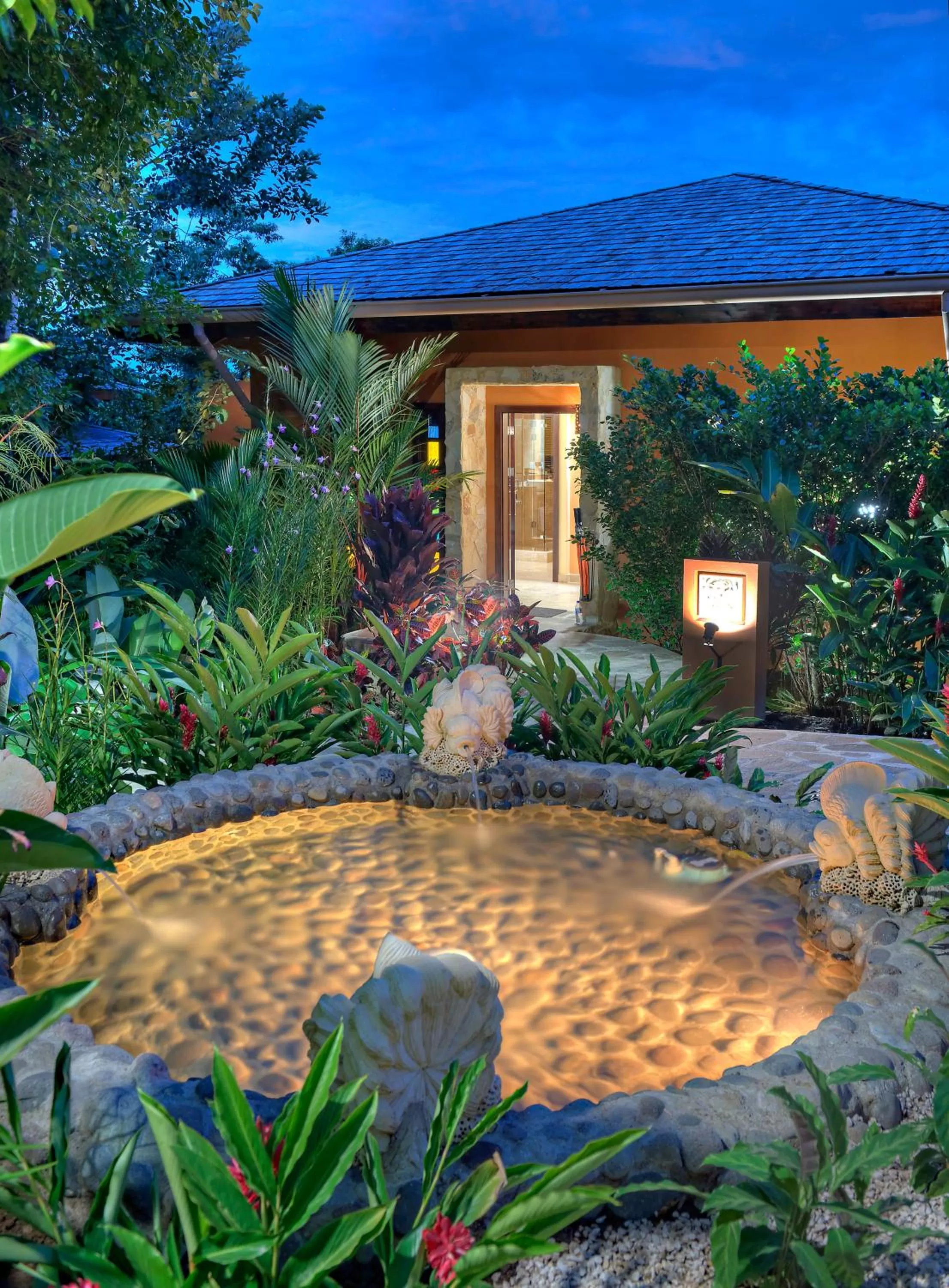 Decorative detail in Nayara Springs - Adults Only