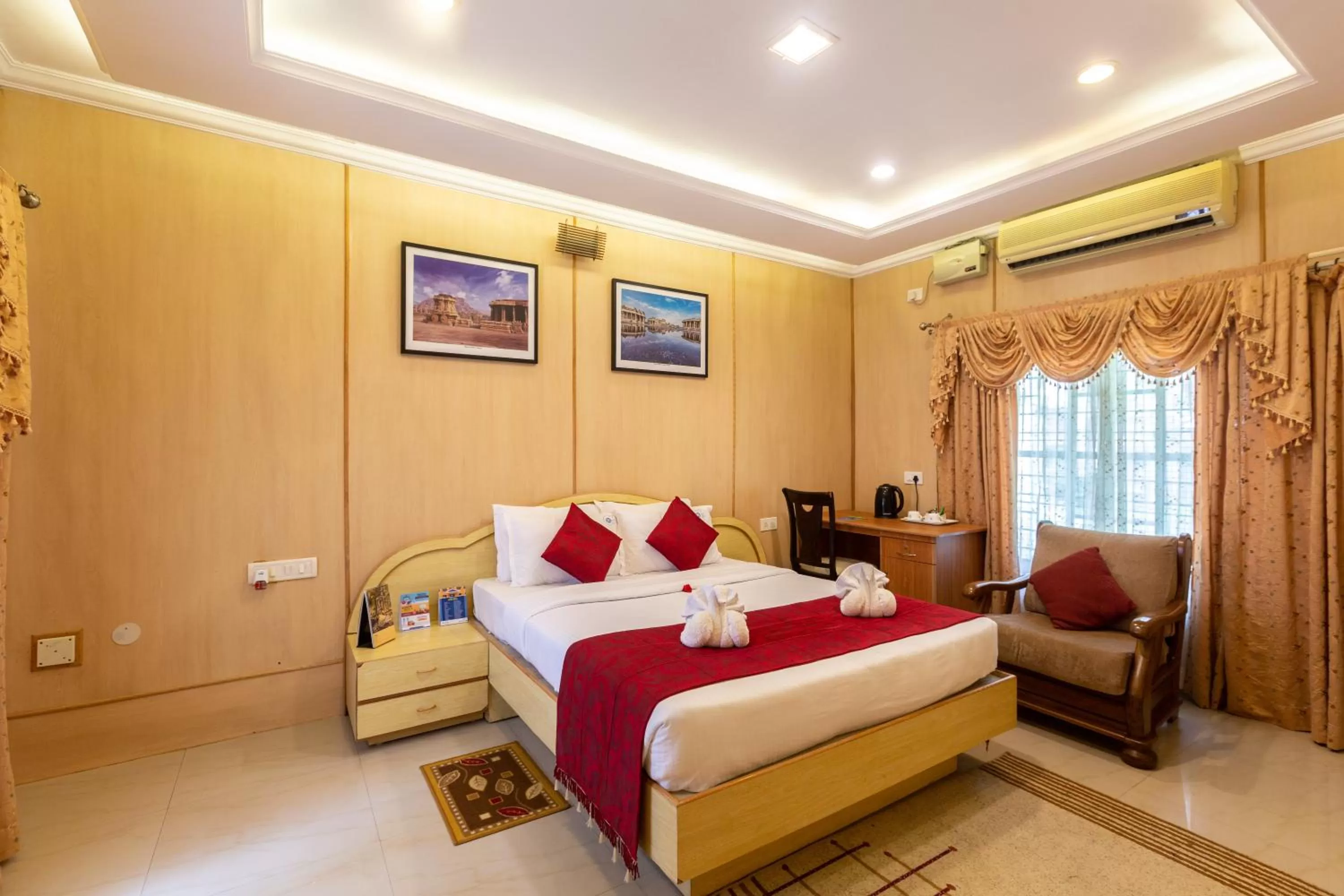 Bed in KSTDC Hotel Mayura Bhuvaneshwari Kamalapur