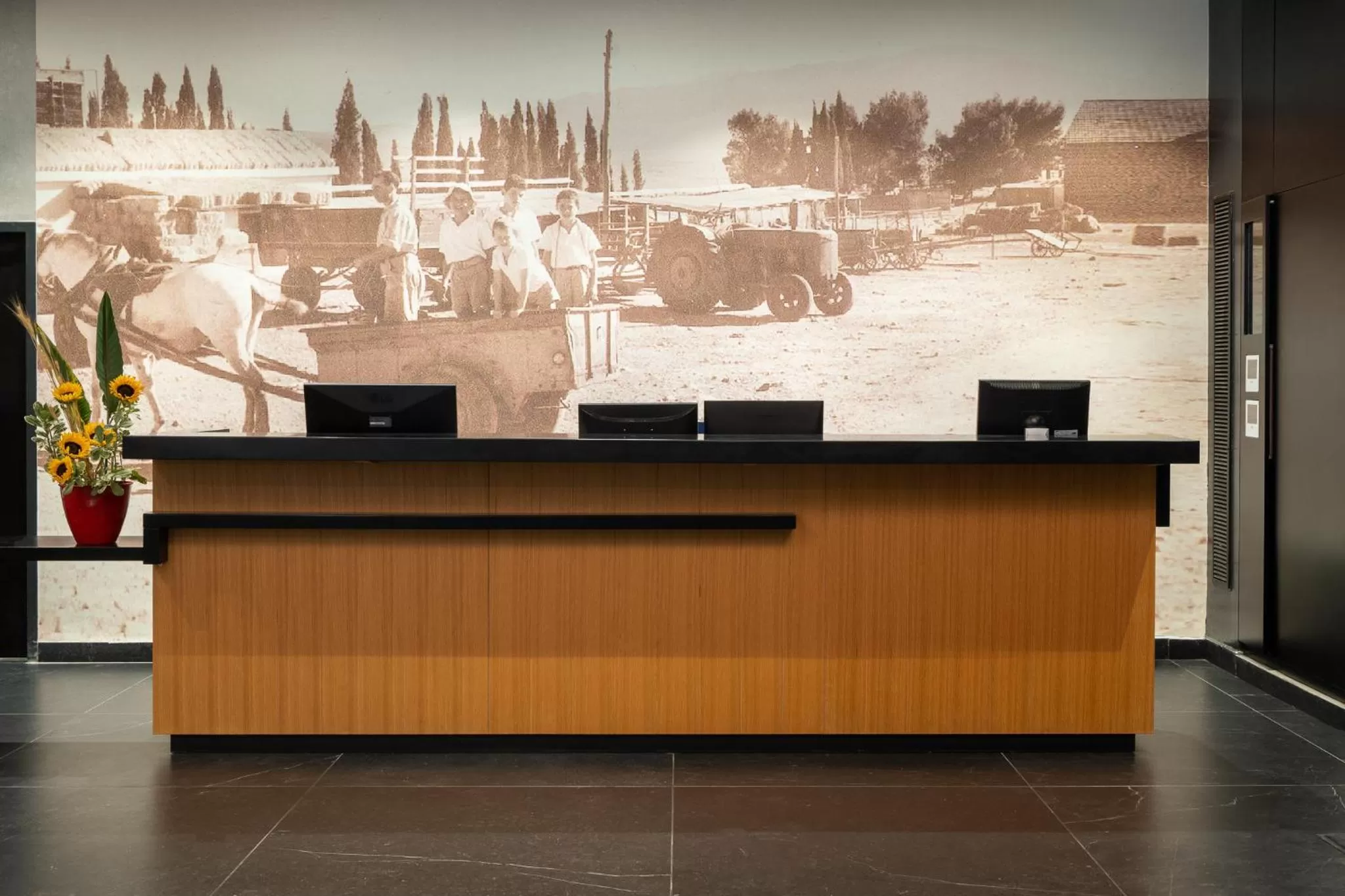 Lobby or reception in Kfar Giladi Hotel