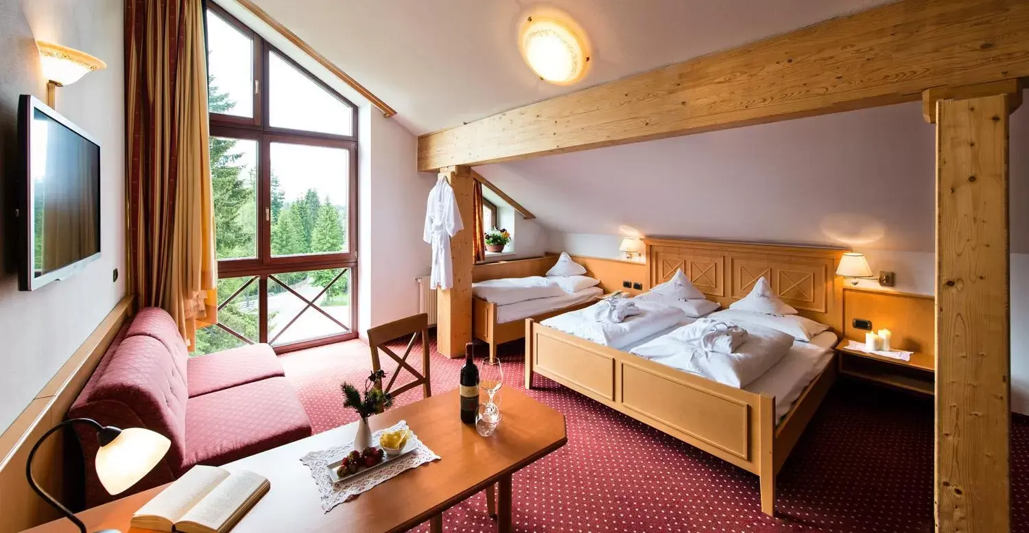 Photo of the whole room, Bed in Hotel Alpenrose