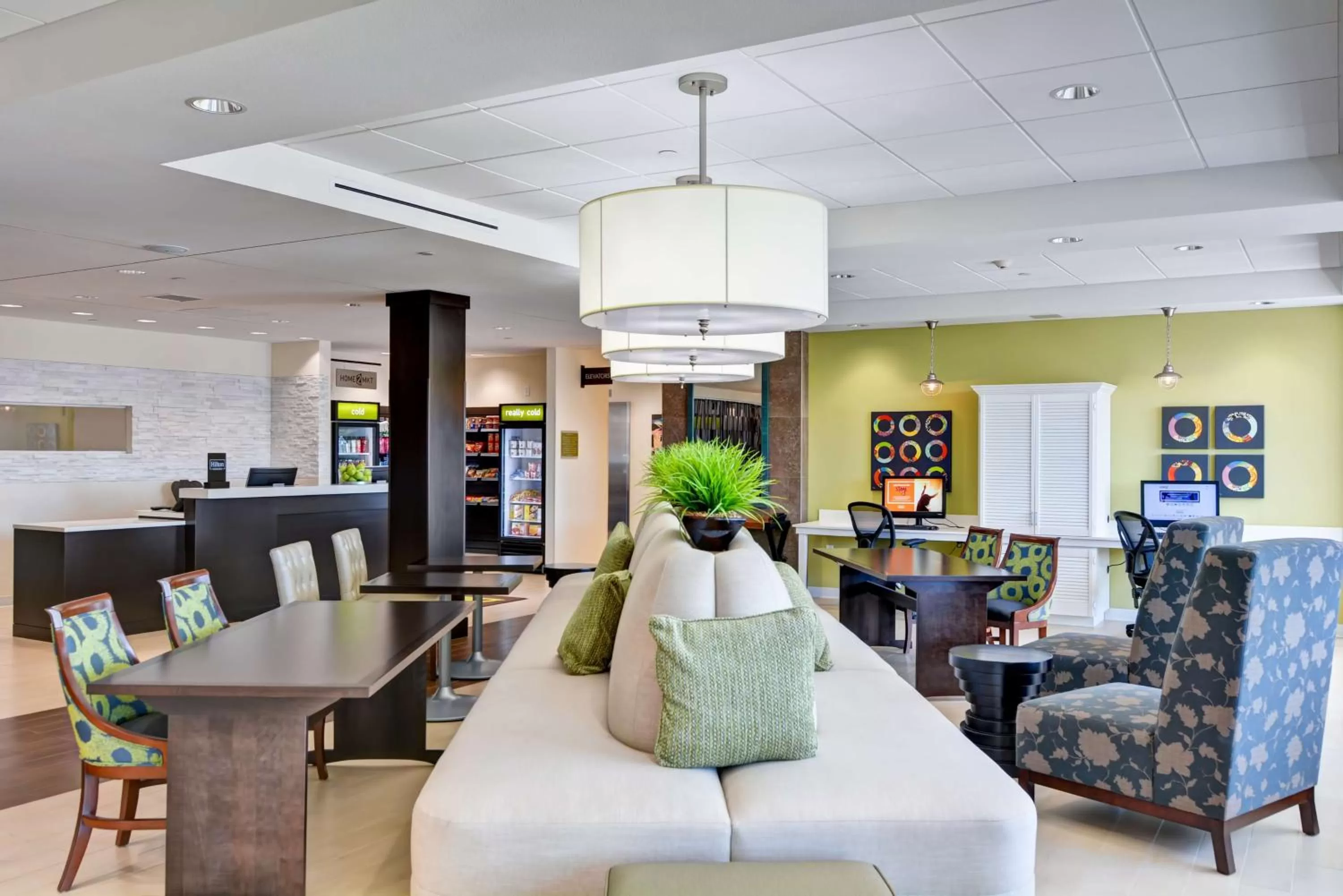 Lobby or reception in Home2 Suites Azusa