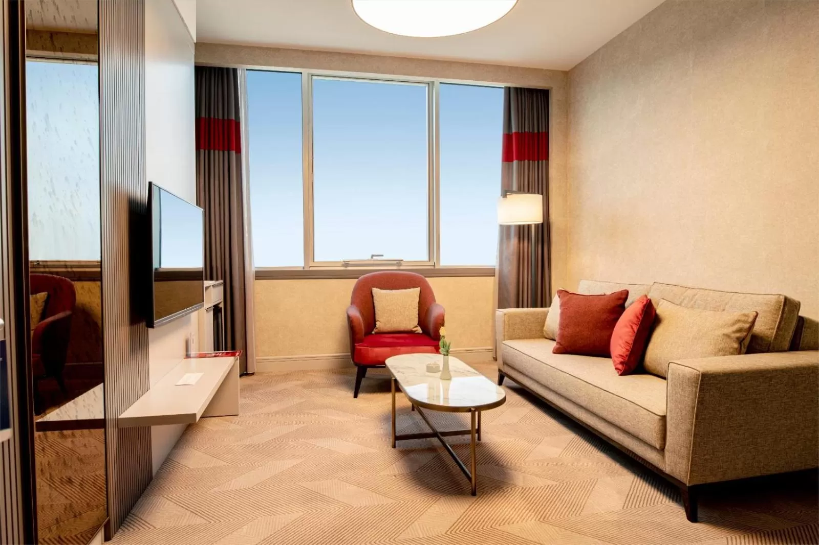 Living room in Ramada by Wyndham Diyarbakir