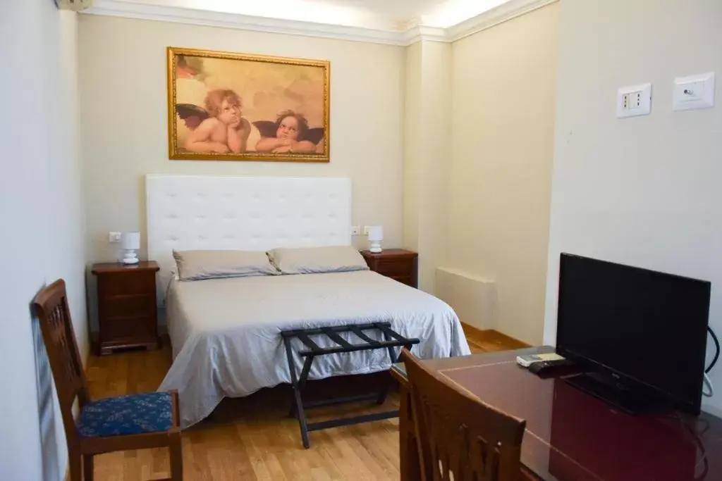 Bedroom, Bed in Hotel Salis