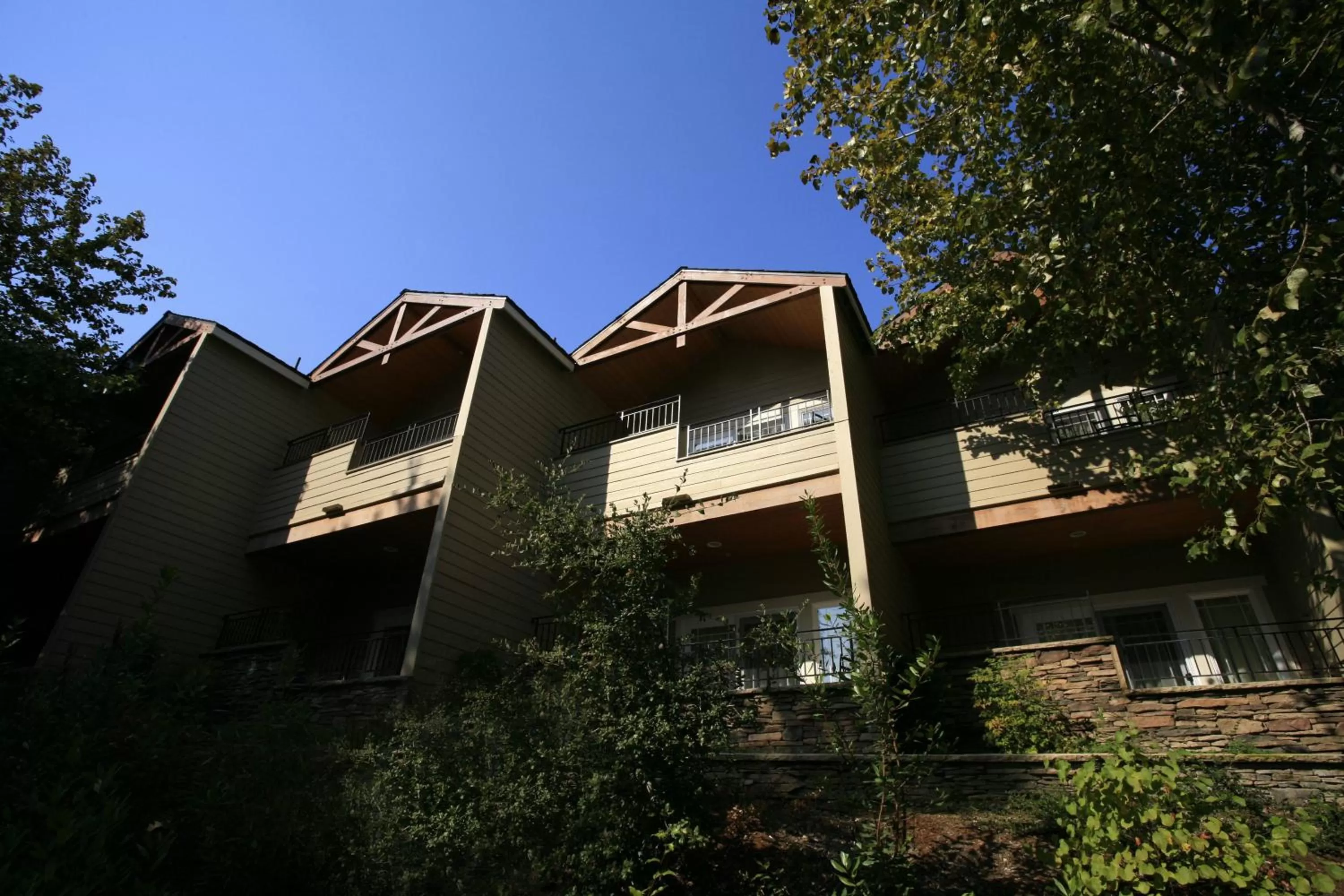 Property building in Avila Village Inn