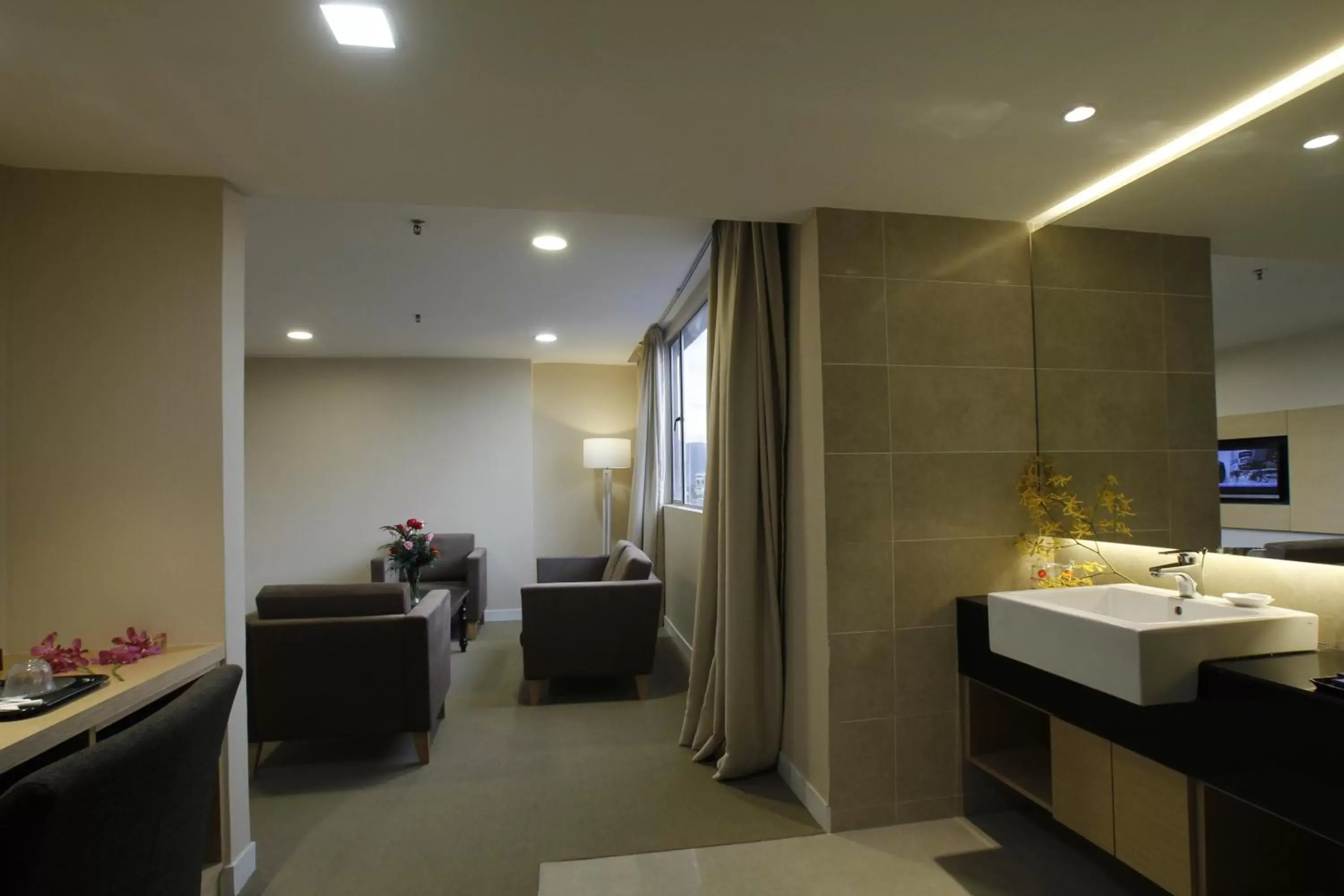 Photo of the whole room, Bathroom in Hotel Excelsior Ipoh