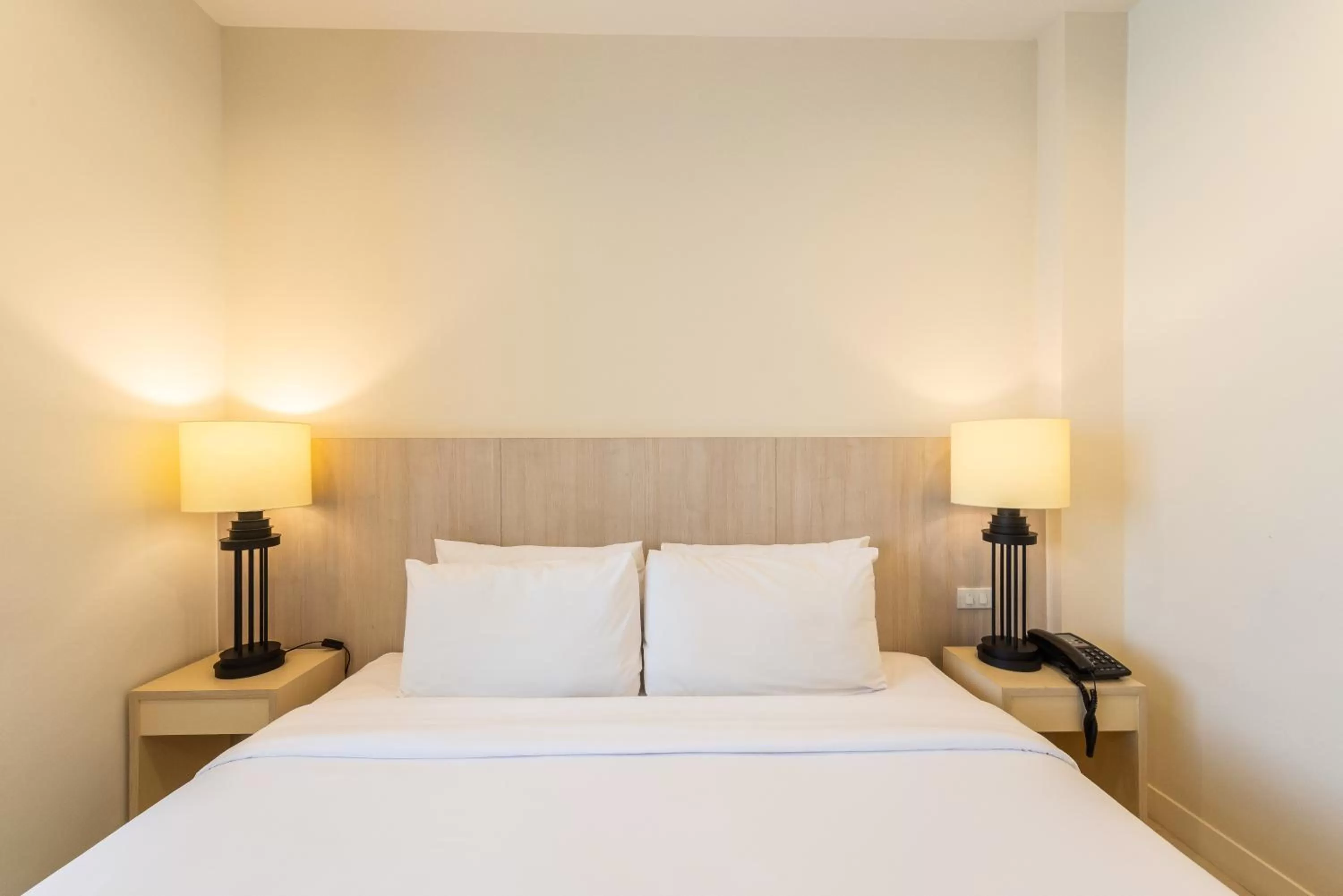 Property building, Bed in Paeva Luxury Serviced Residence SHA