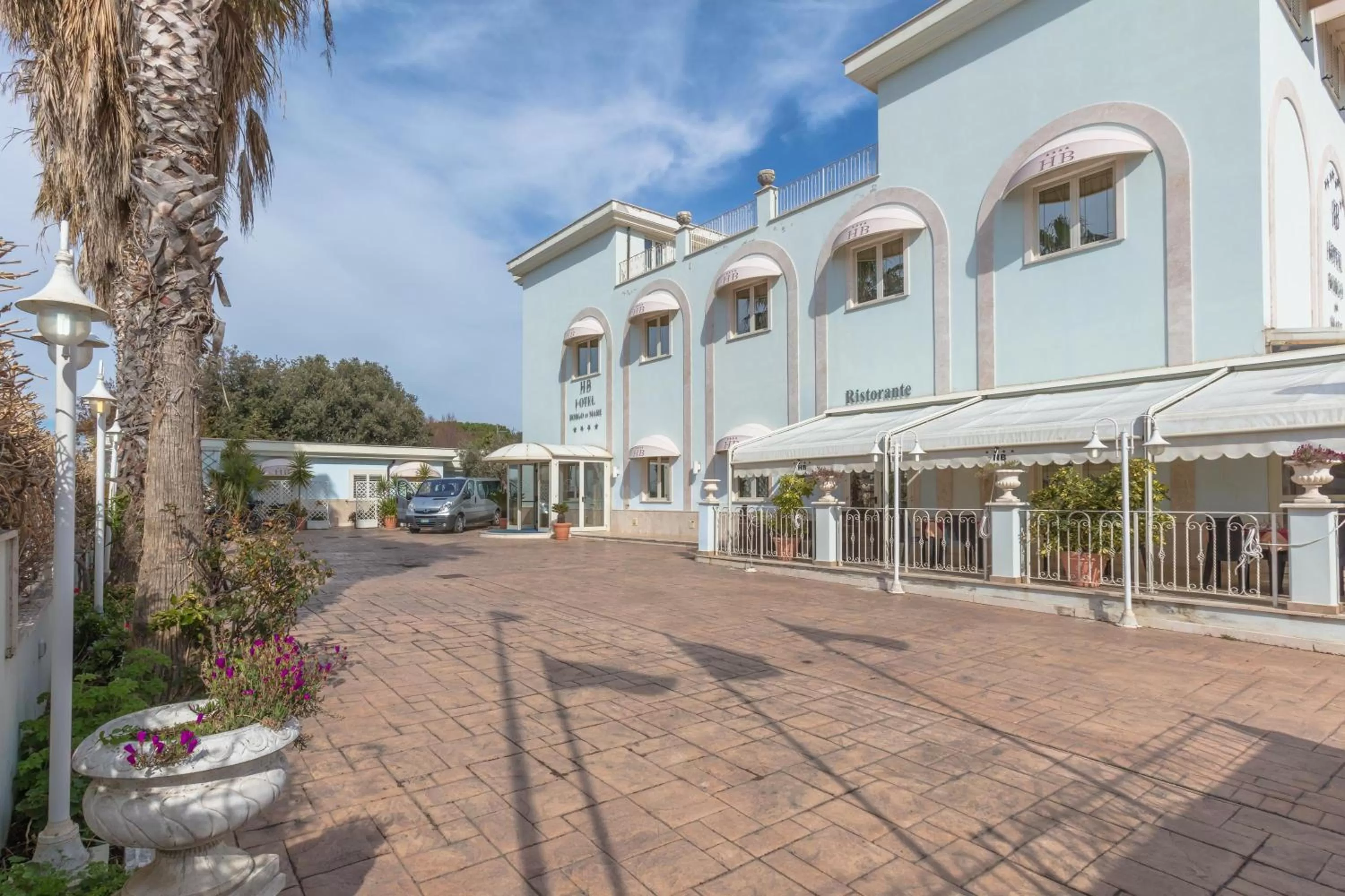 Facade/entrance in Hotel Borgo Del Mare