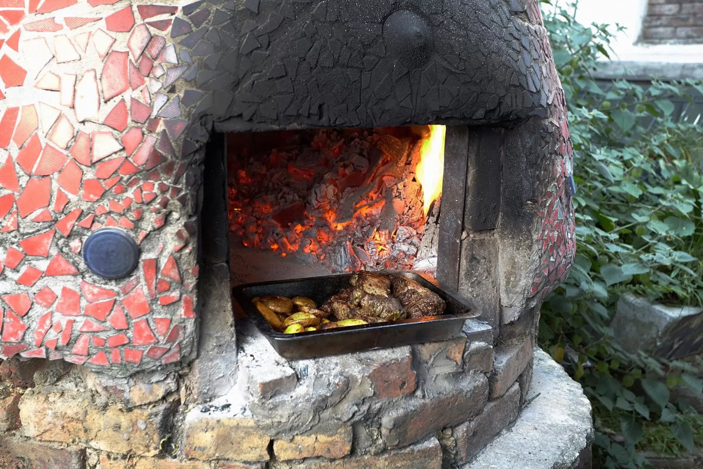 Off site, BBQ Facilities in La Colina Hotel Cottage