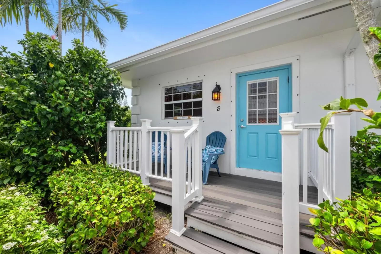 Property Building in Seahorse Beach Bungalows