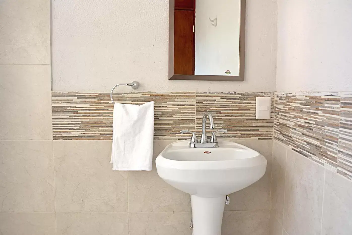 Bathroom in Acapulco Amor