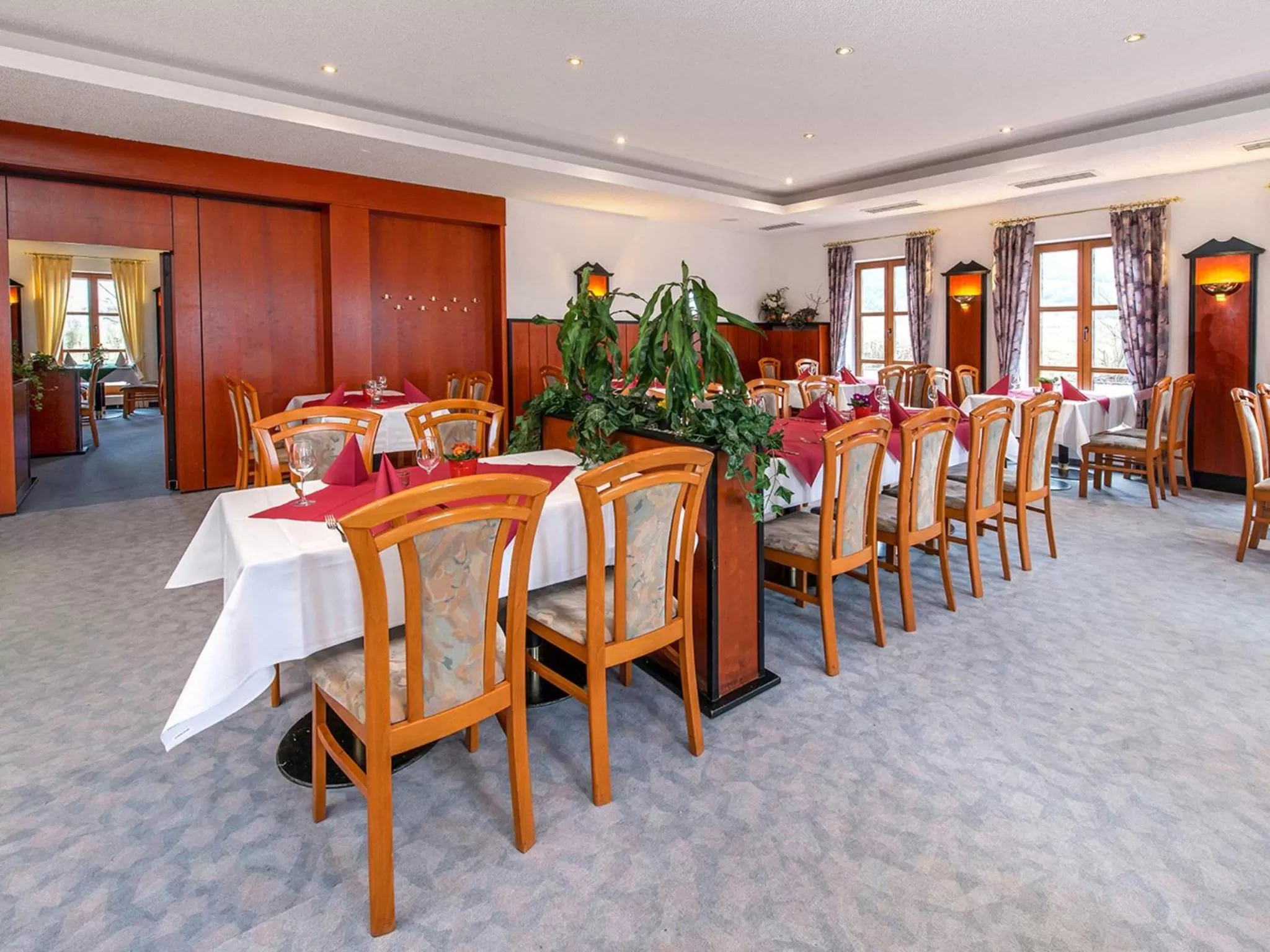 Restaurant/Places to Eat in Prisma Hotel Rhönblick
