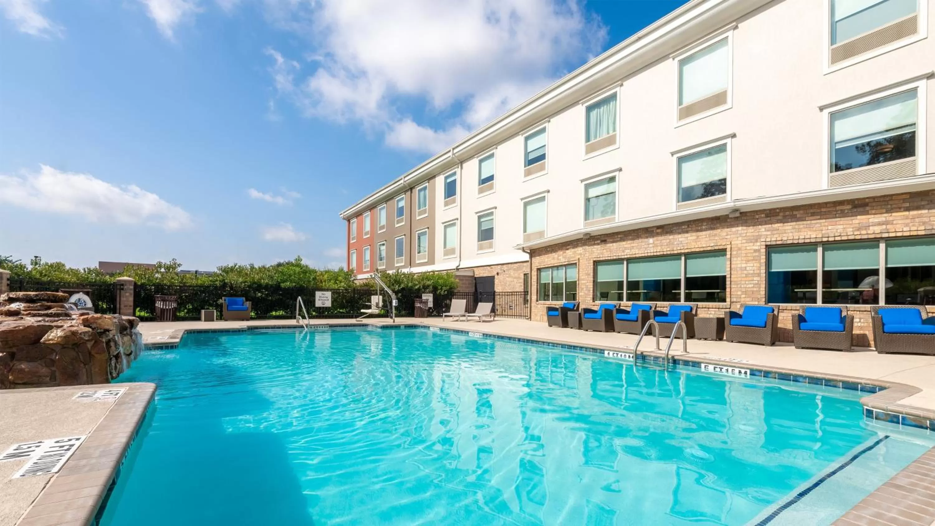 Swimming pool in Holiday Inn Express Hotel and Suites Conroe by IHG