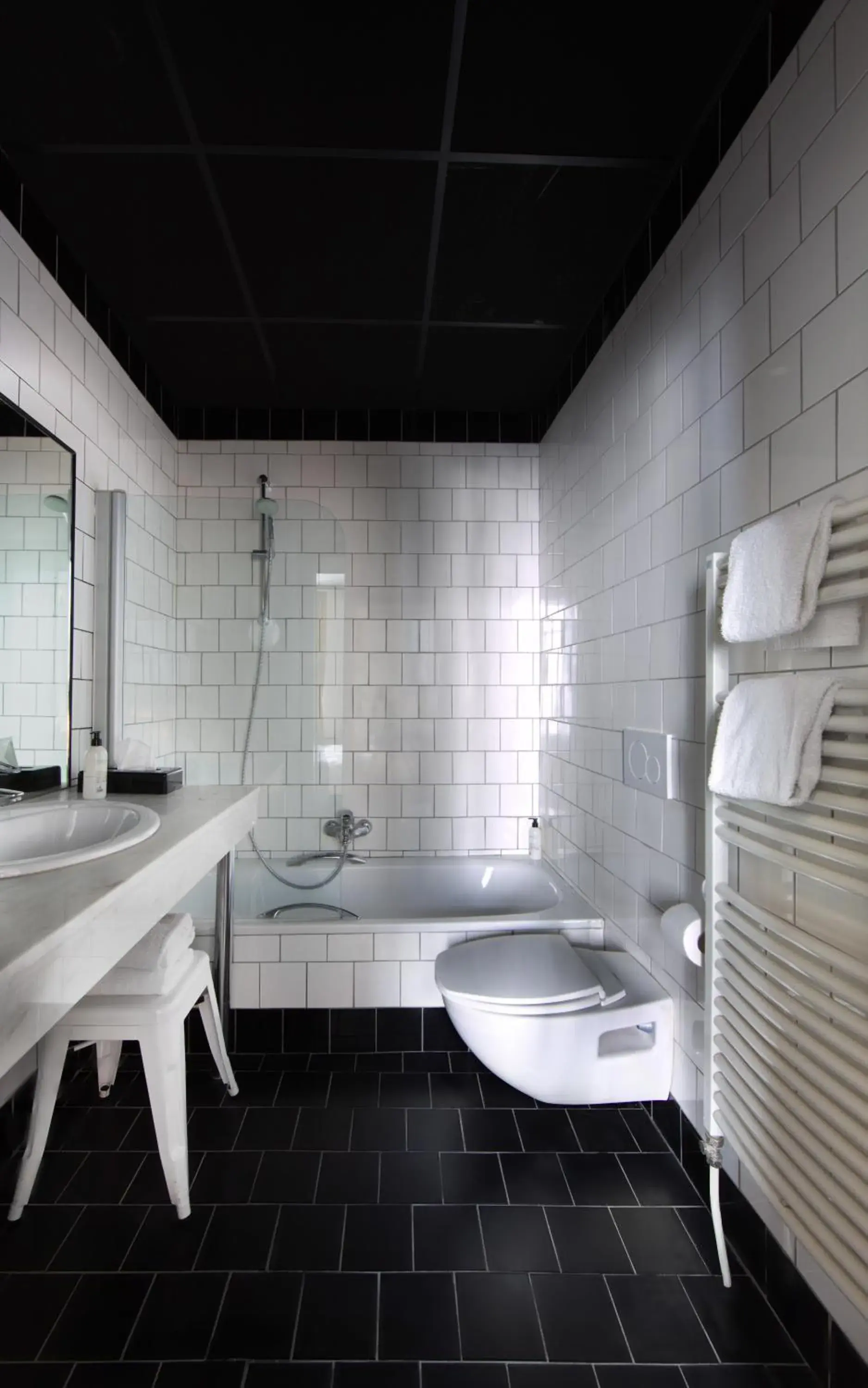 Bathroom in Zoom Hotel