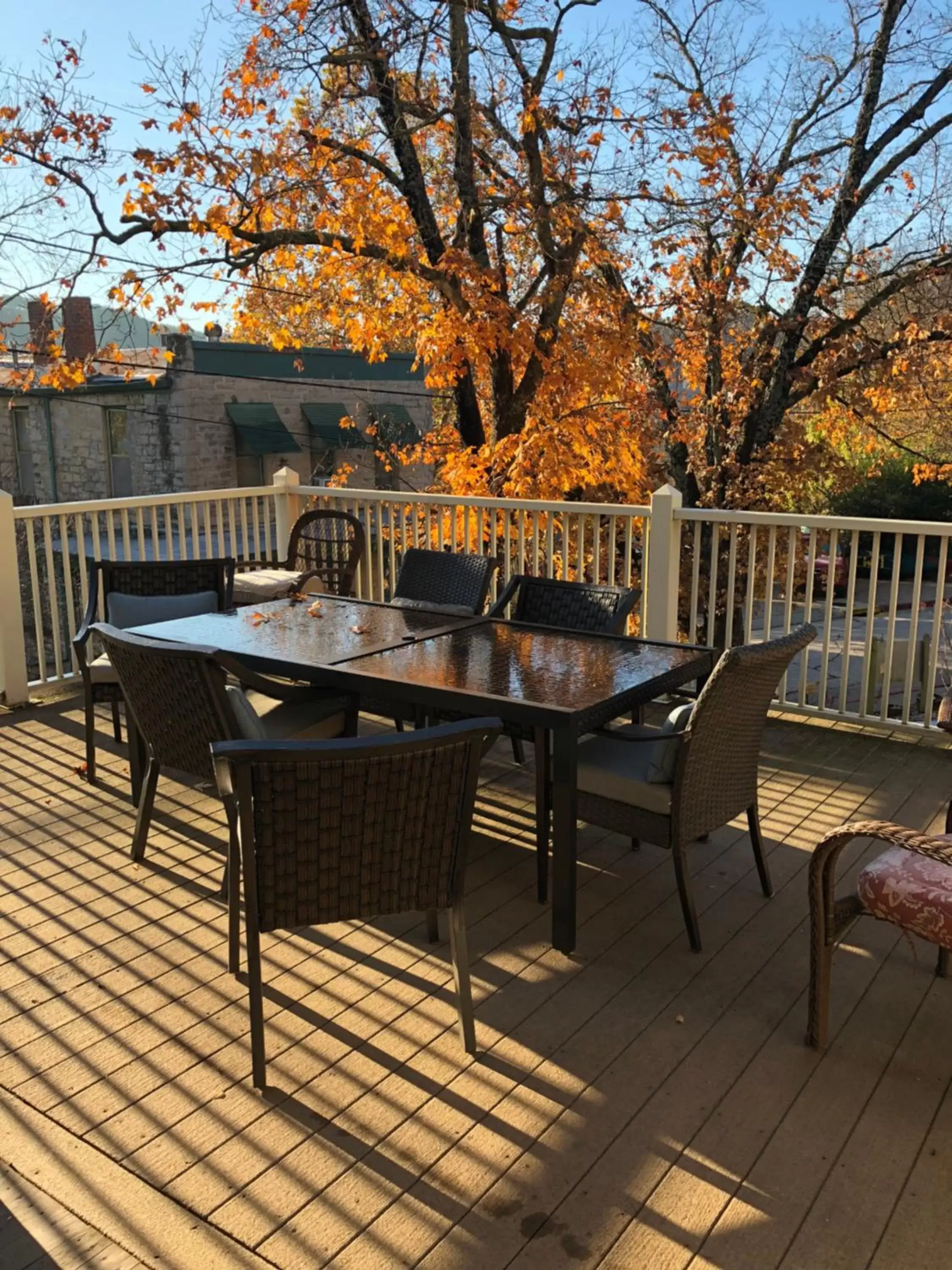 Balcony/Terrace in All Seasons Inn