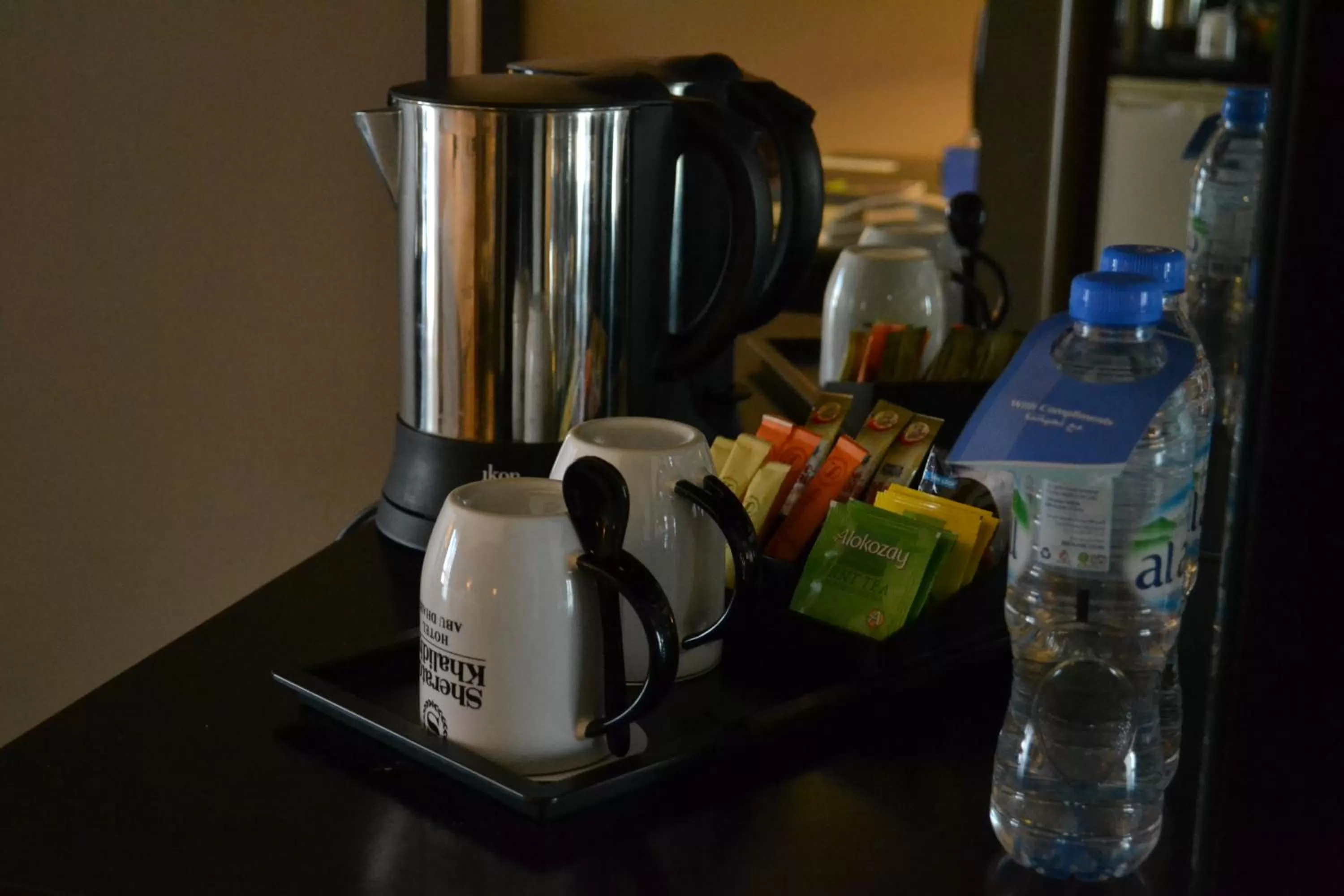 Coffee/tea facilities in Sheraton Khalidiya Hotel