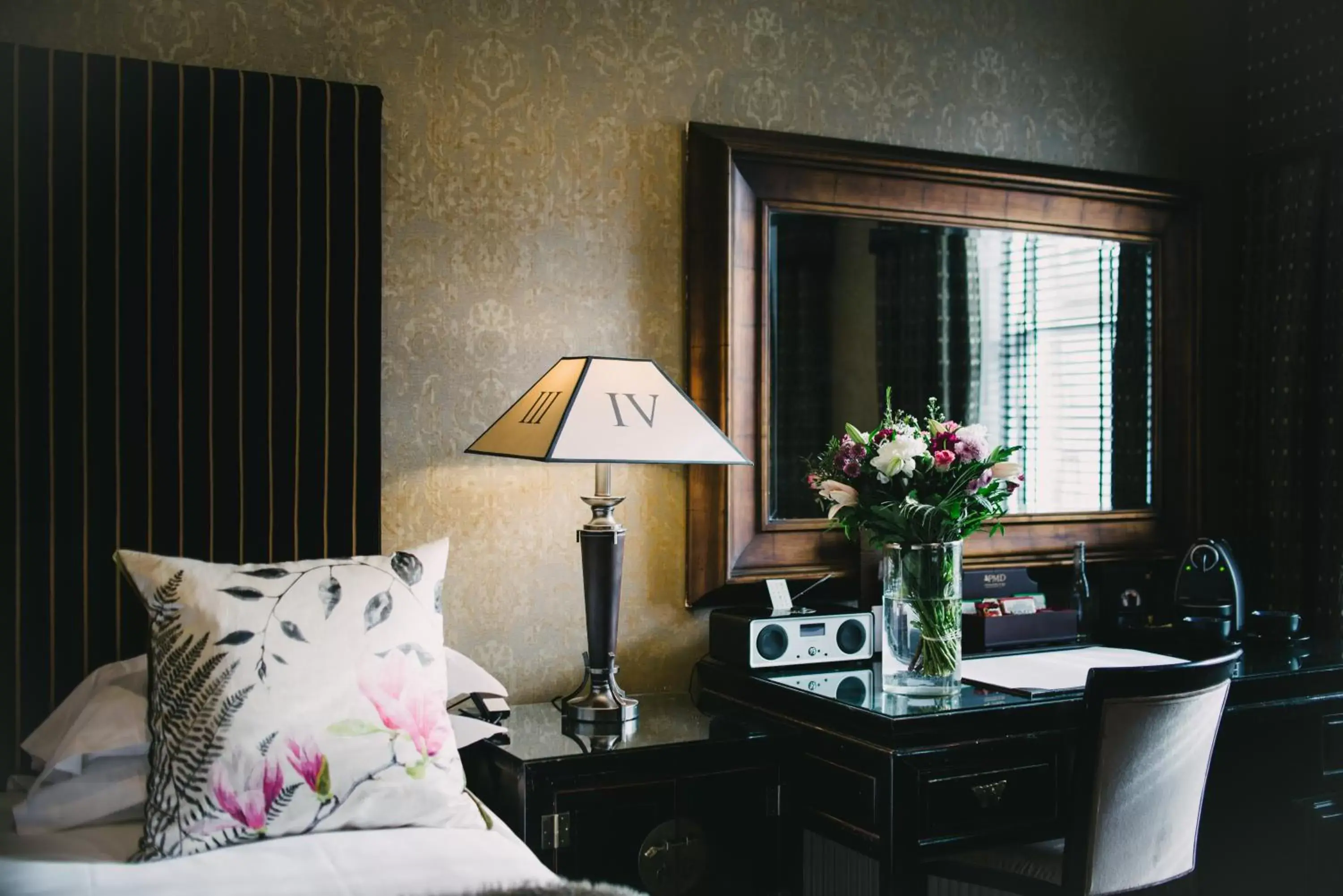 Bed in Nira Caledonia Bed in Nira Caledonia