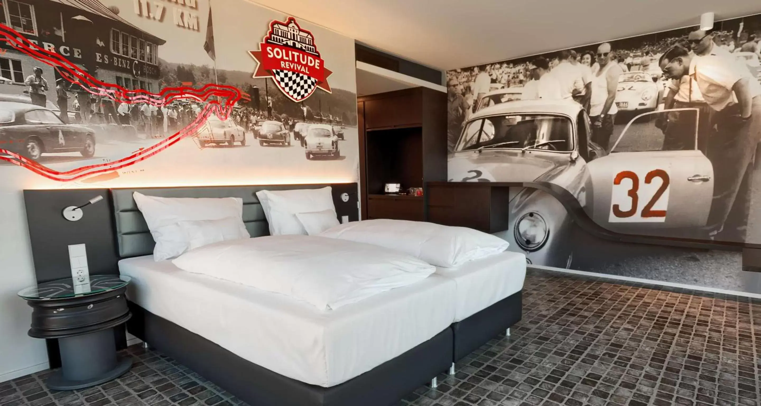 Bedroom, Bed in V8 HOTEL Motorworld Region Stuttgart