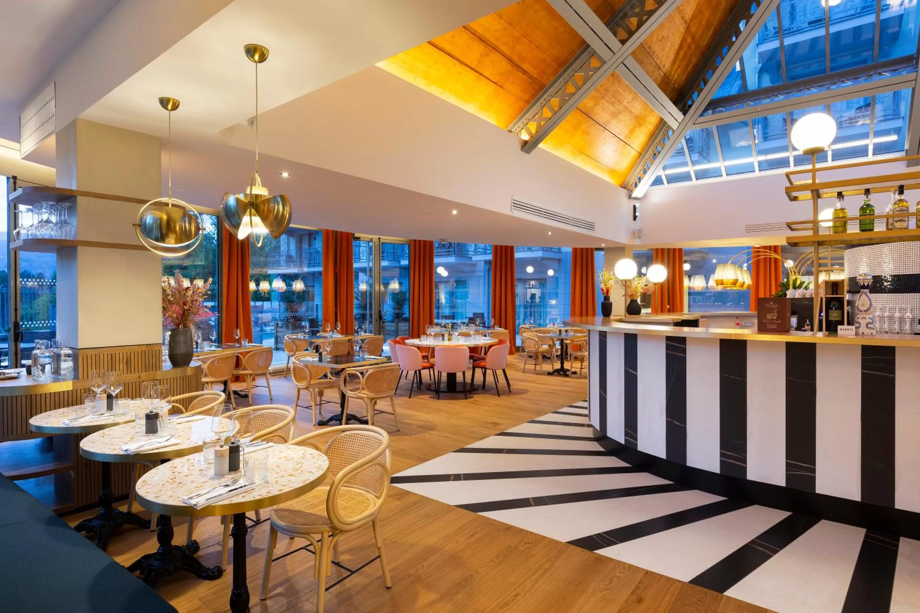 Restaurant/places to eat in Le Saint Gervais Hotel & Spa Handwritten Collection