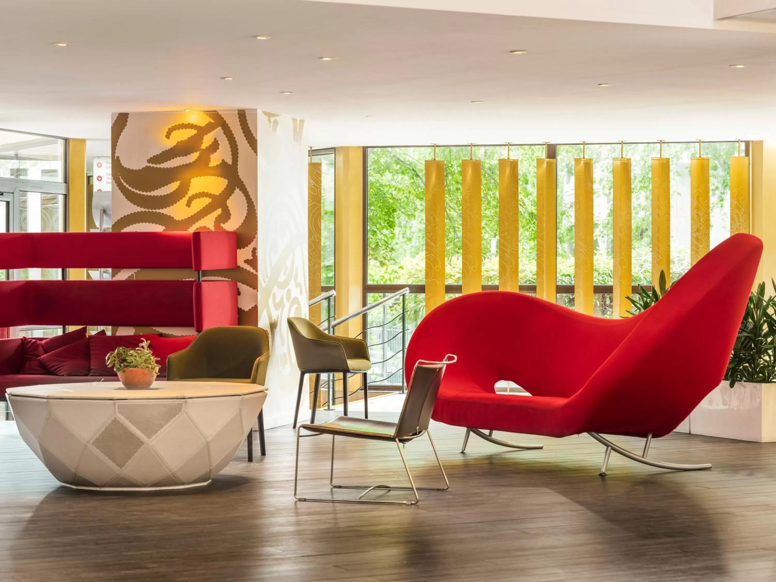 Living room in Mercure Paris Centre Tour Eiffel