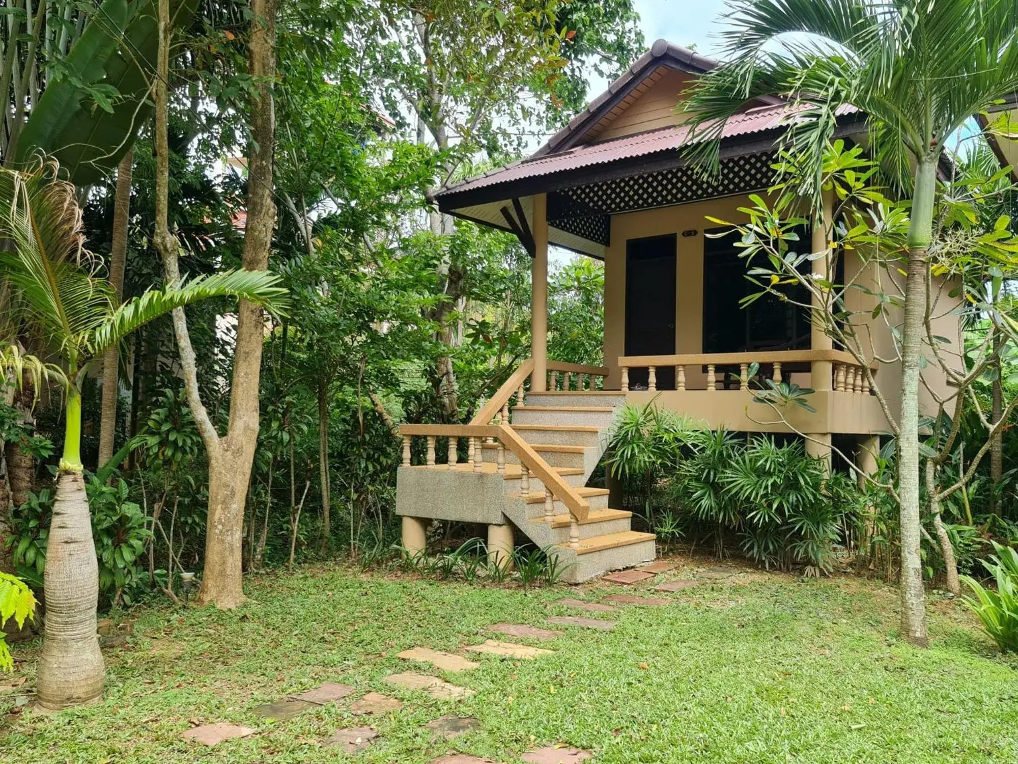 Property Building in Clean Beach Resort