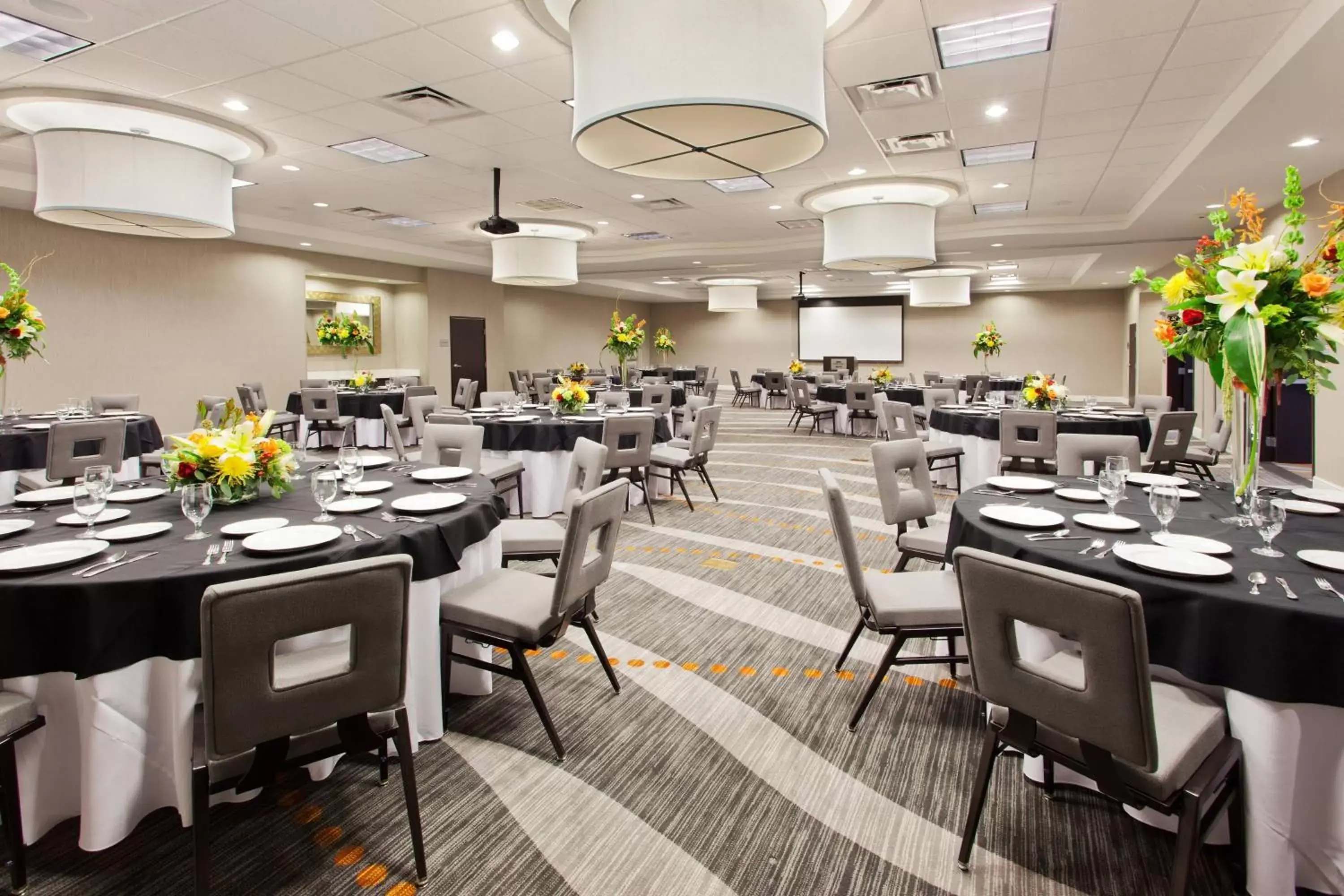 Meeting/conference room, Restaurant/Places to Eat in Courtyard by Marriott Columbus Phenix City