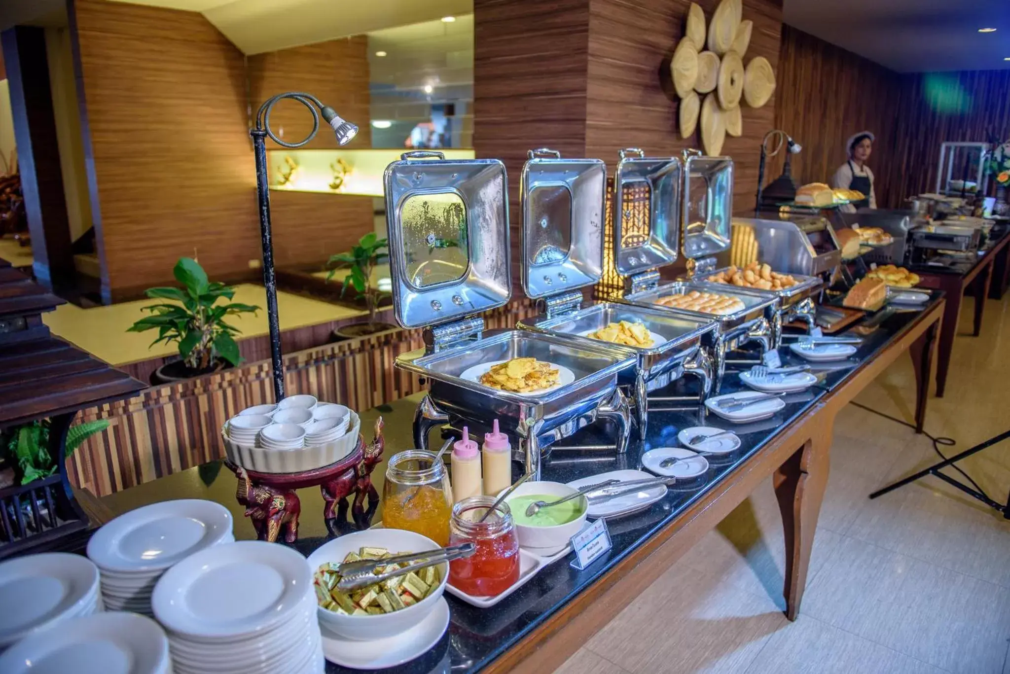 Breakfast in Golden Beach Cha-Am Hotel