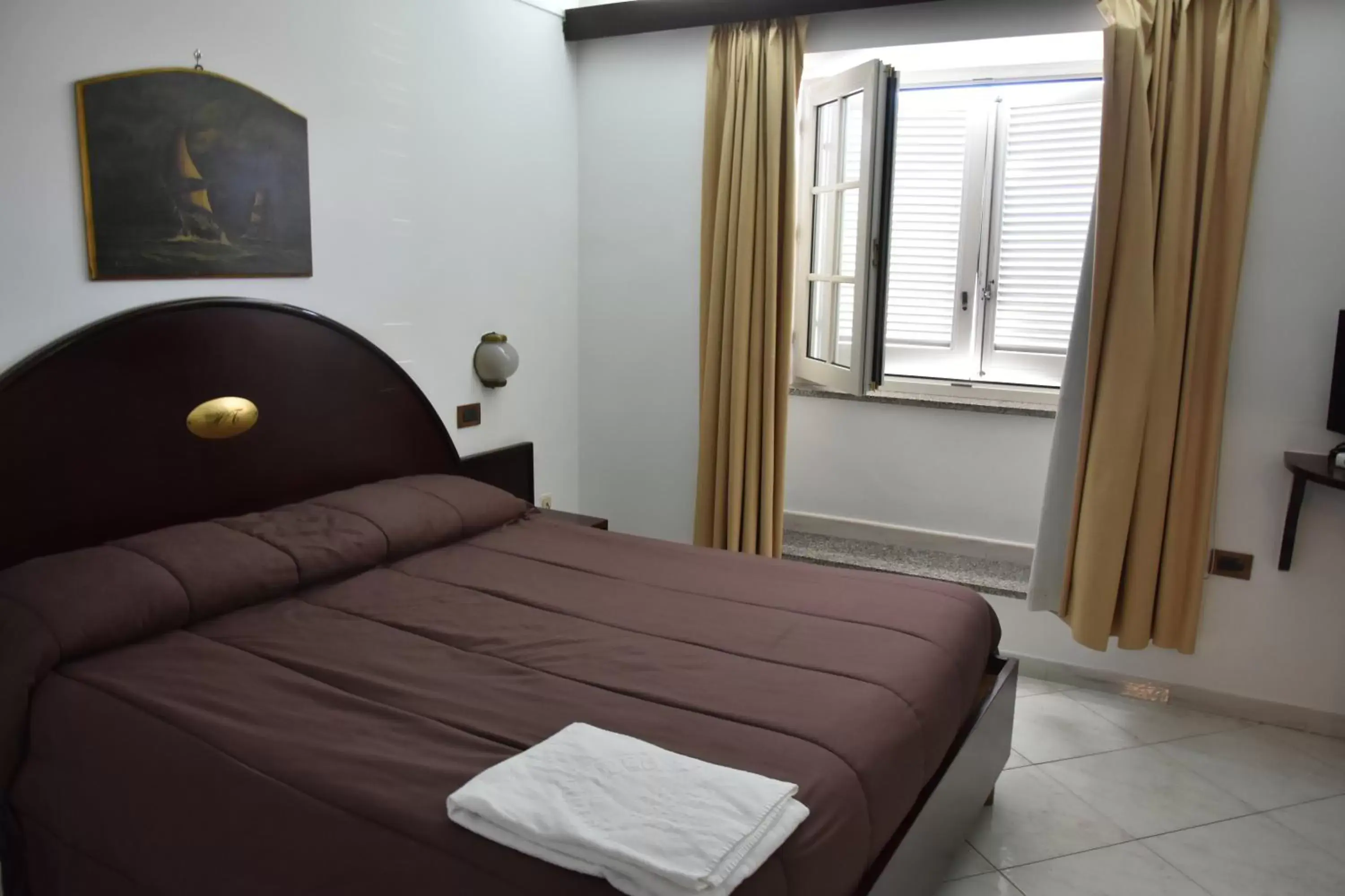 Bedroom, Bed in Hotel La Tripergola