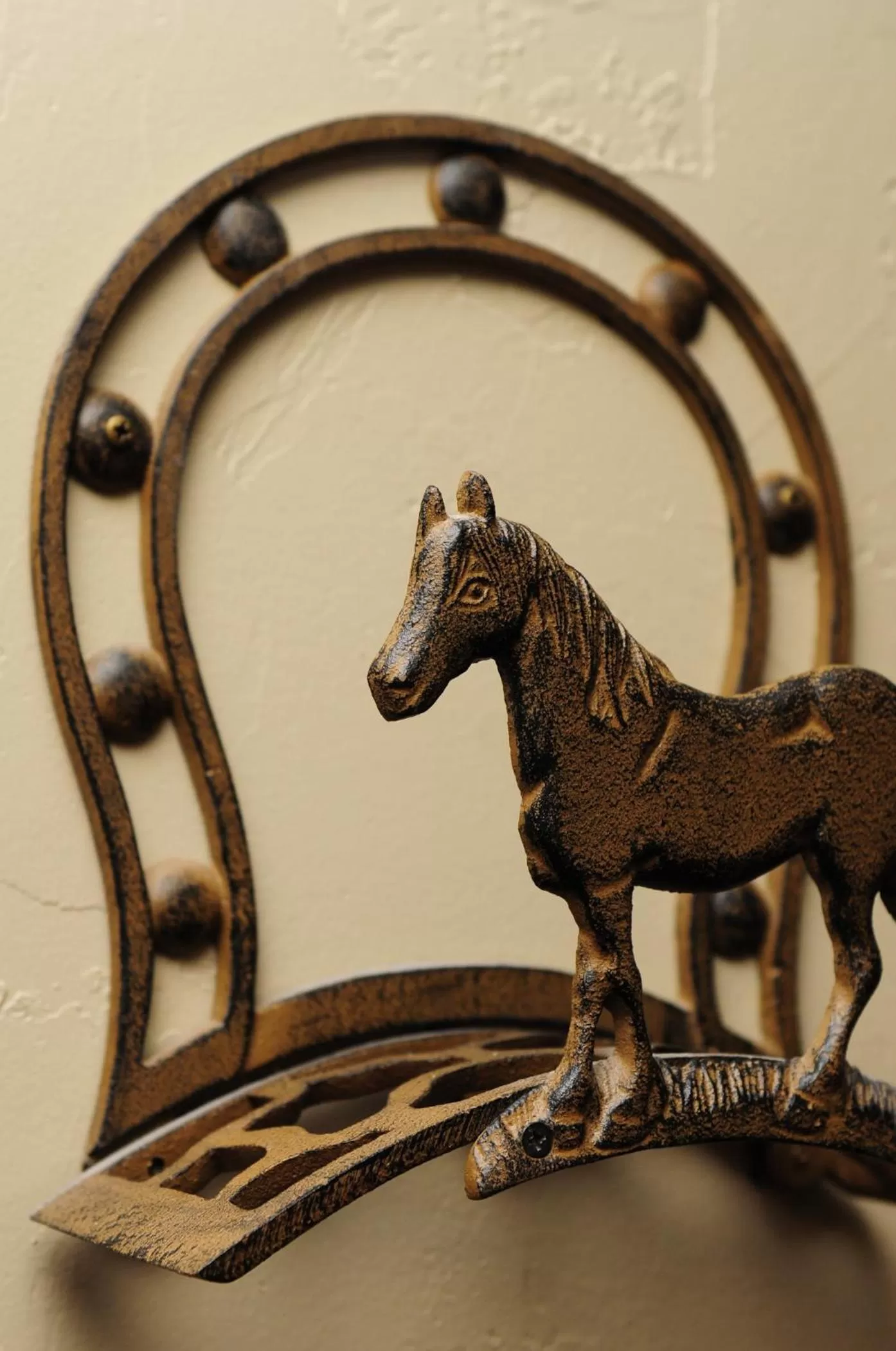 Decorative detail in ForFriends Inn Wine Country Bed and Breakfast