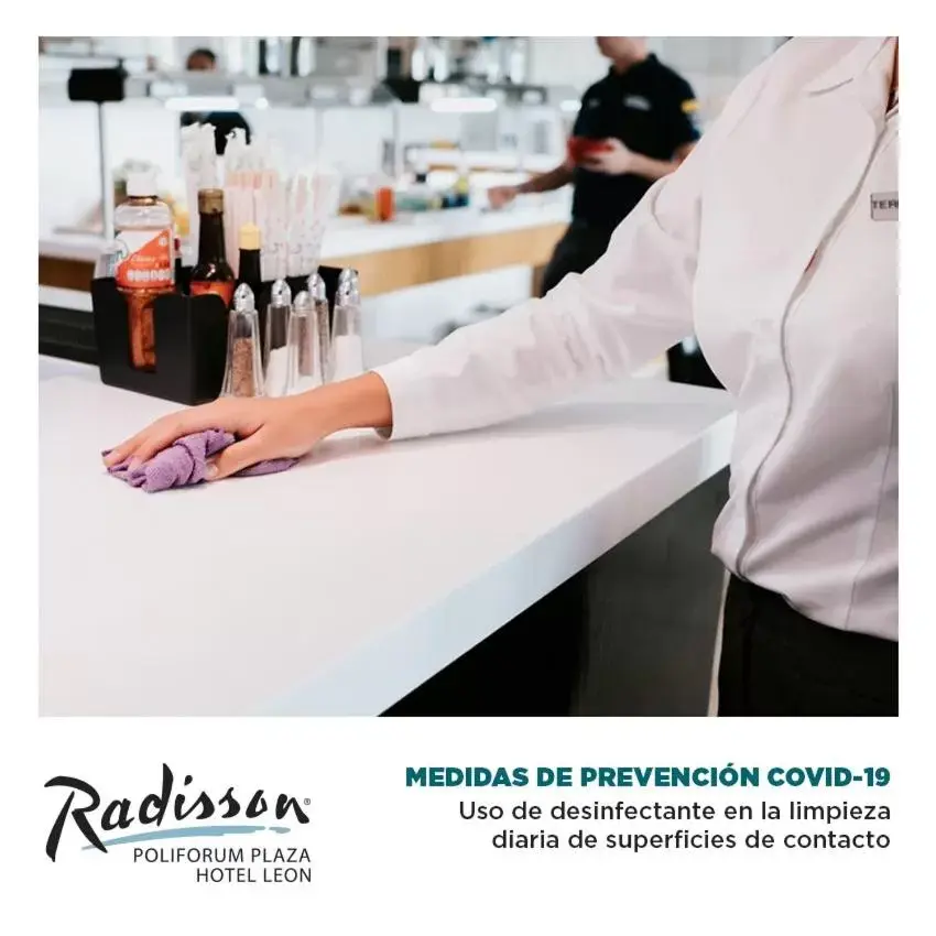 Staff in Radisson Poliforum Plaza Hotel Leon