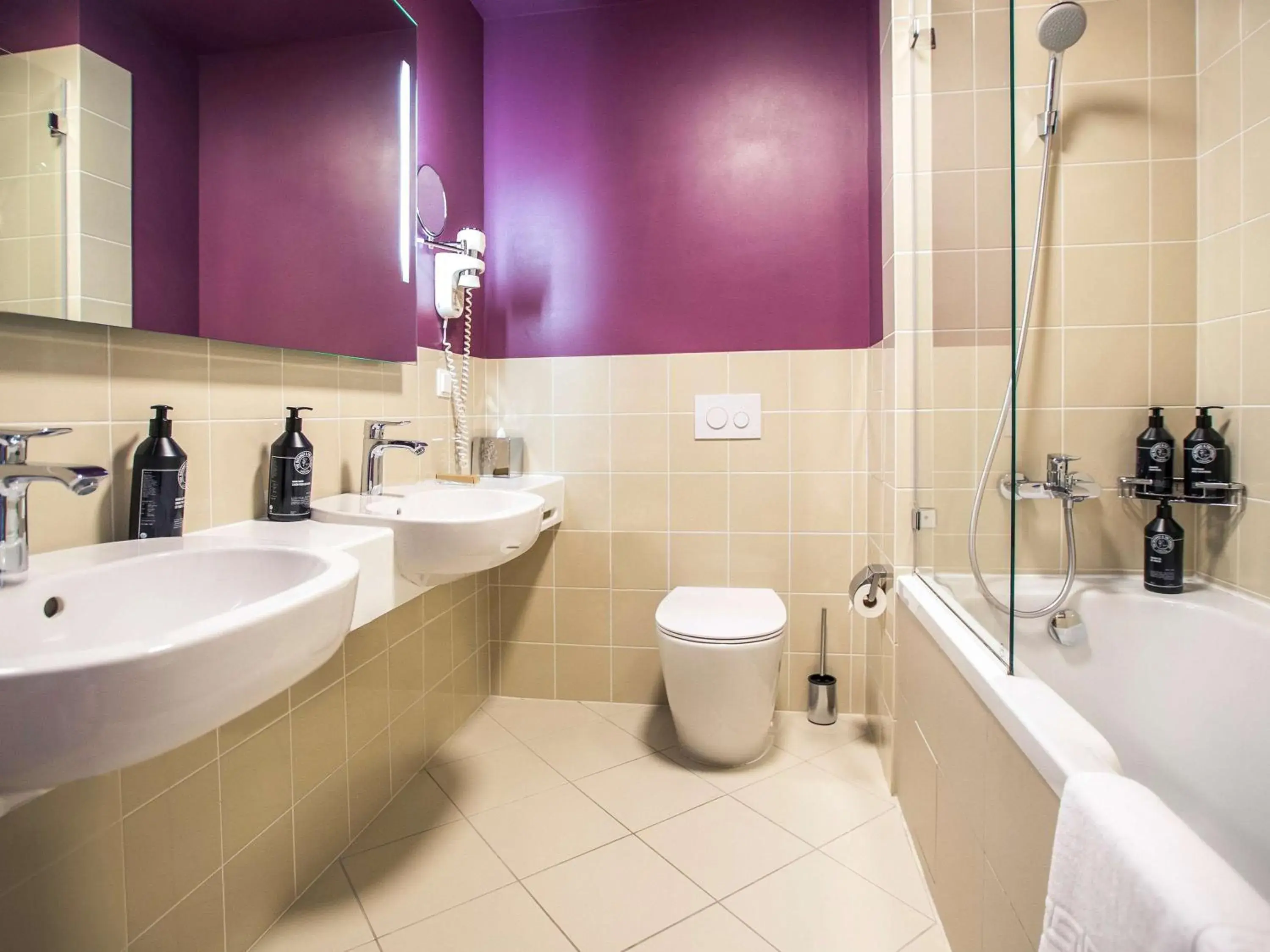 Bathroom in Mercure Riga Centre
