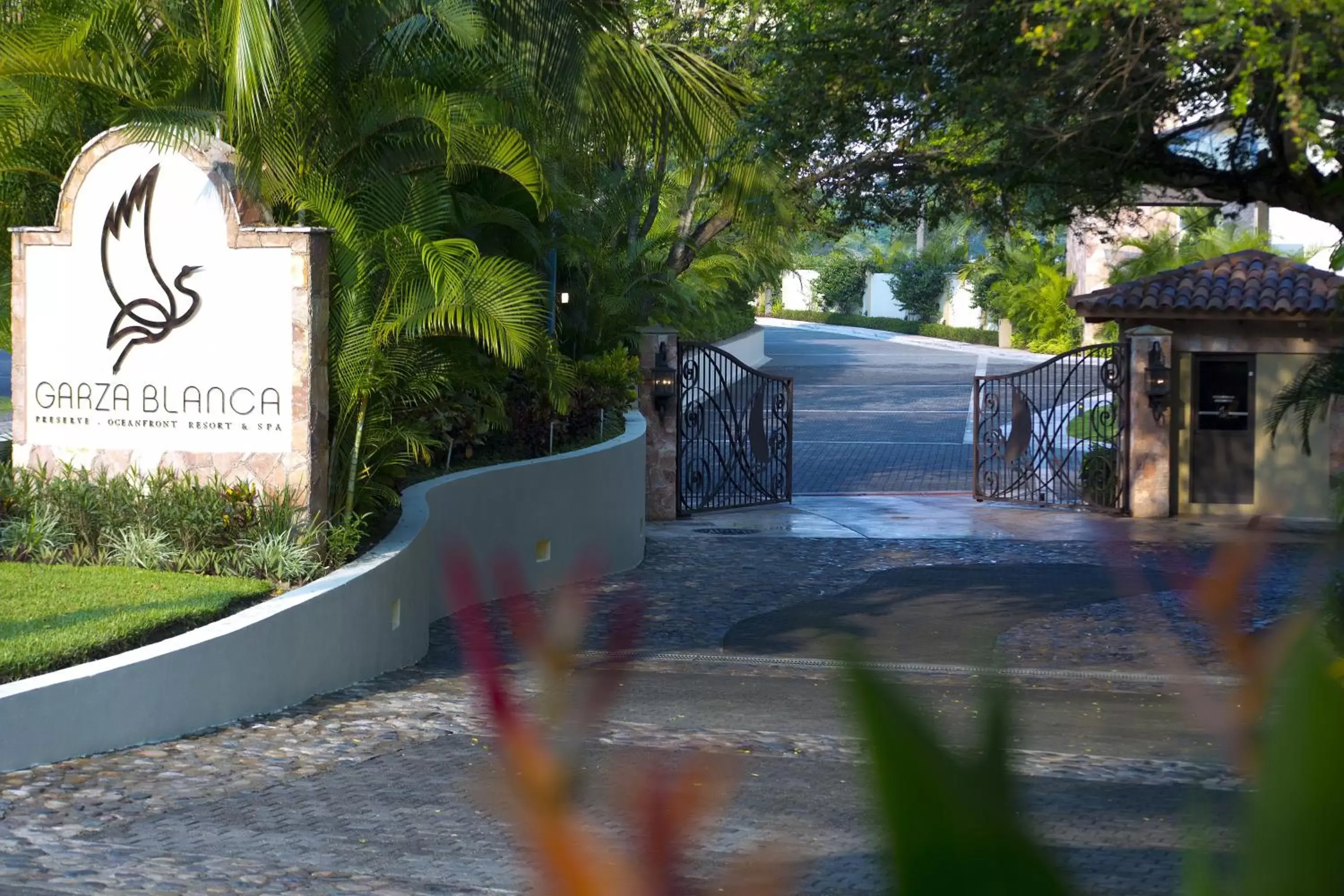 Facade/entrance in Garza Blanca Preserve Resort & Spa