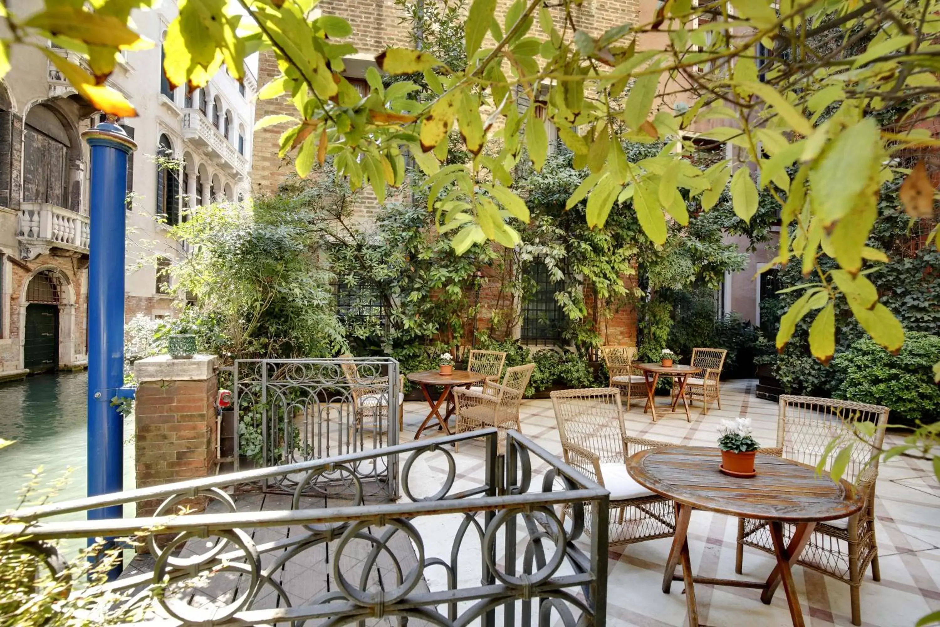 Garden view, Patio/Outdoor Area in Hotel Donà Palace