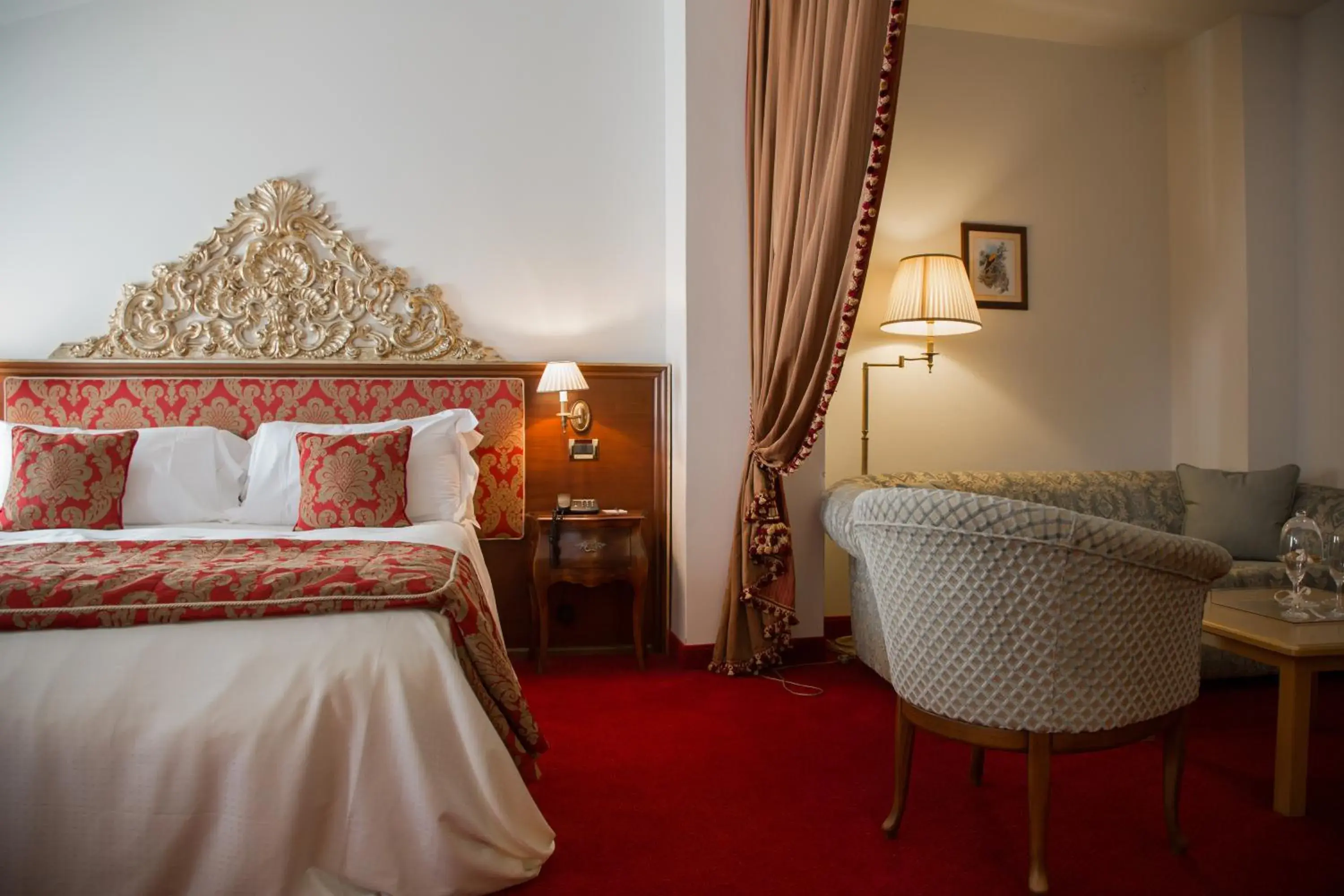 Seating area, Bed in Hotel Villa Condulmer