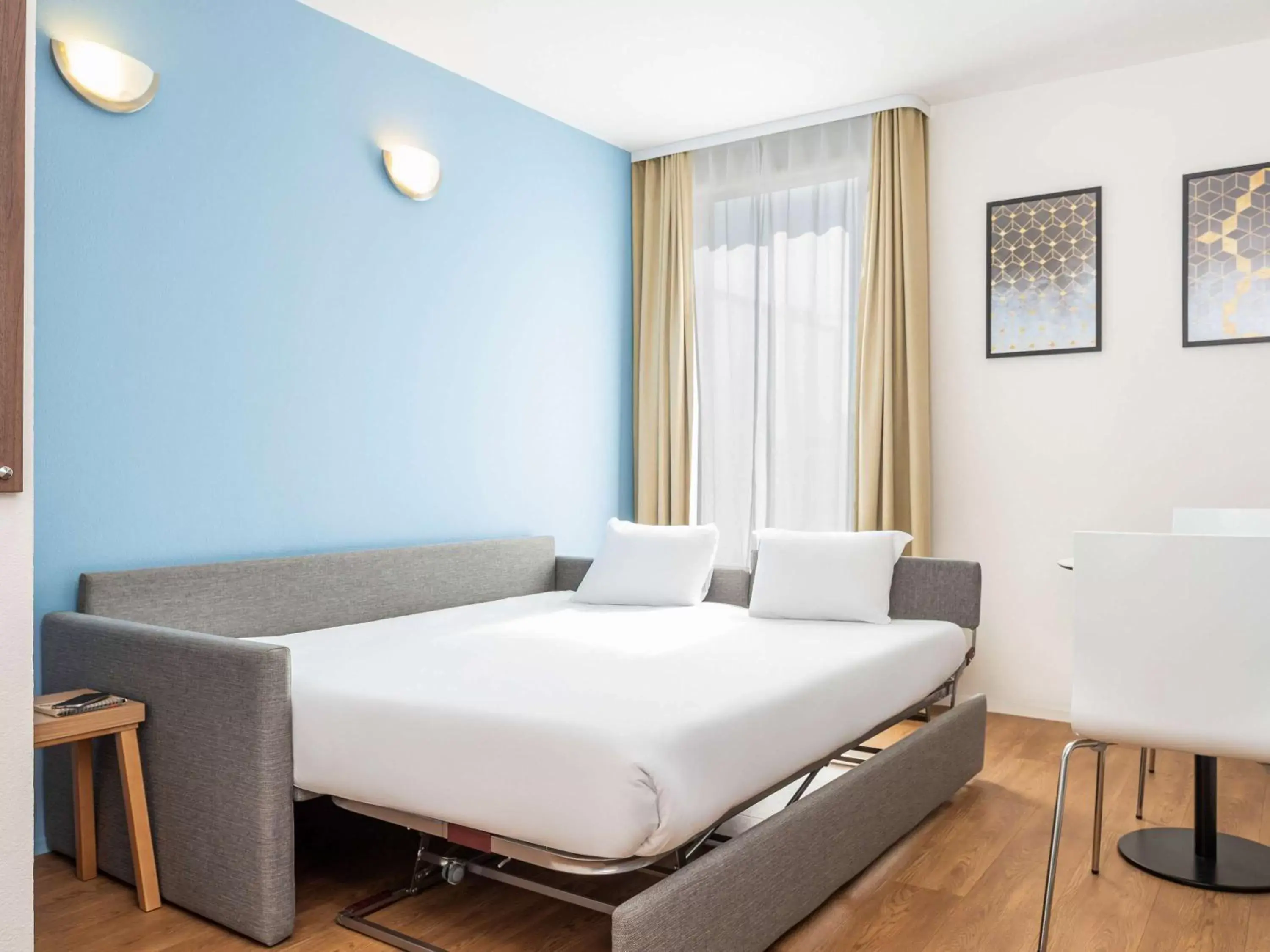 Photo of the whole room, Bed in Aparthotel Adagio Access Paris Quai d'Ivry