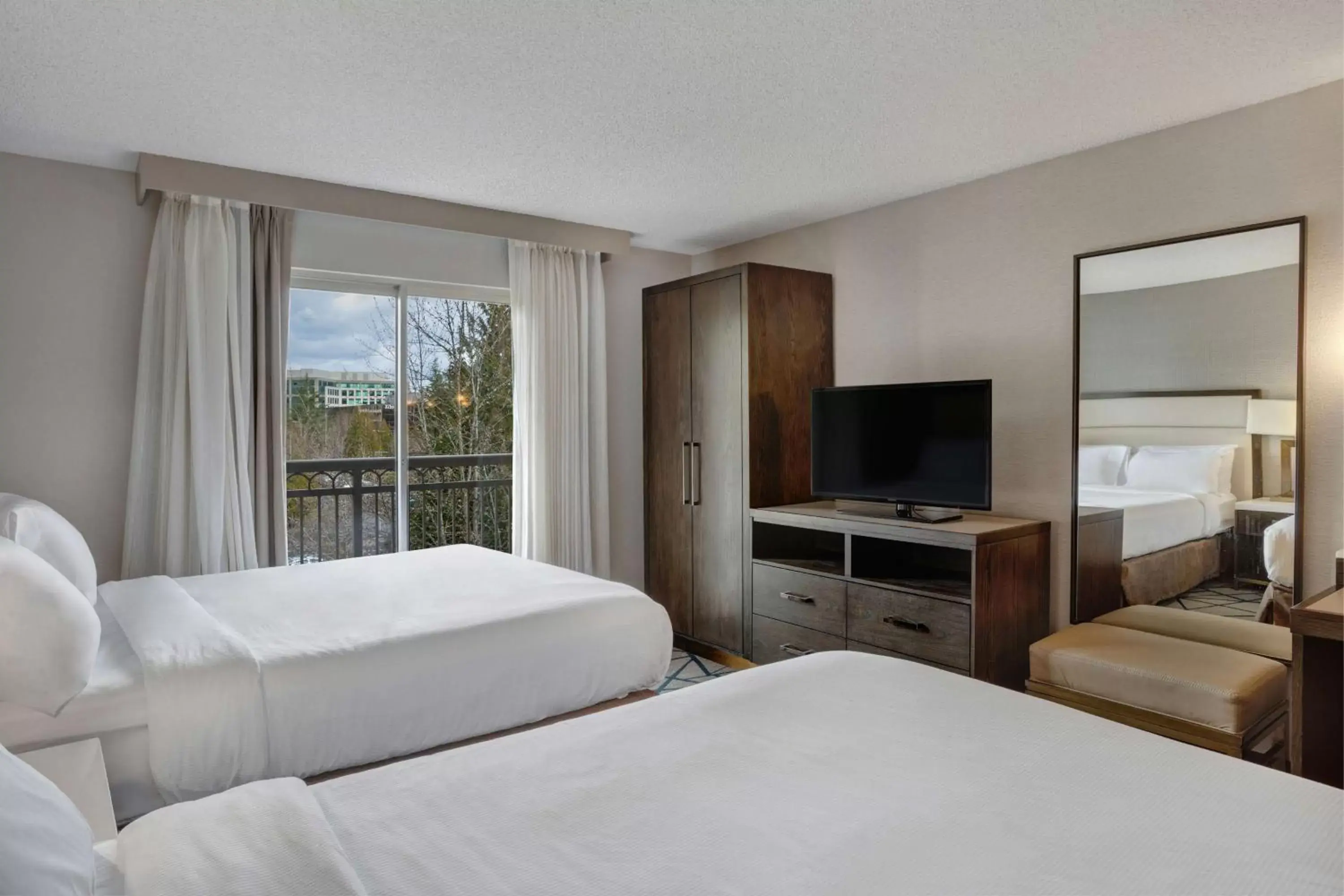 Bed in Embassy Suites by Hilton Seattle Bellevue Bed in Embassy Suites by Hilton Seattle Bellevue