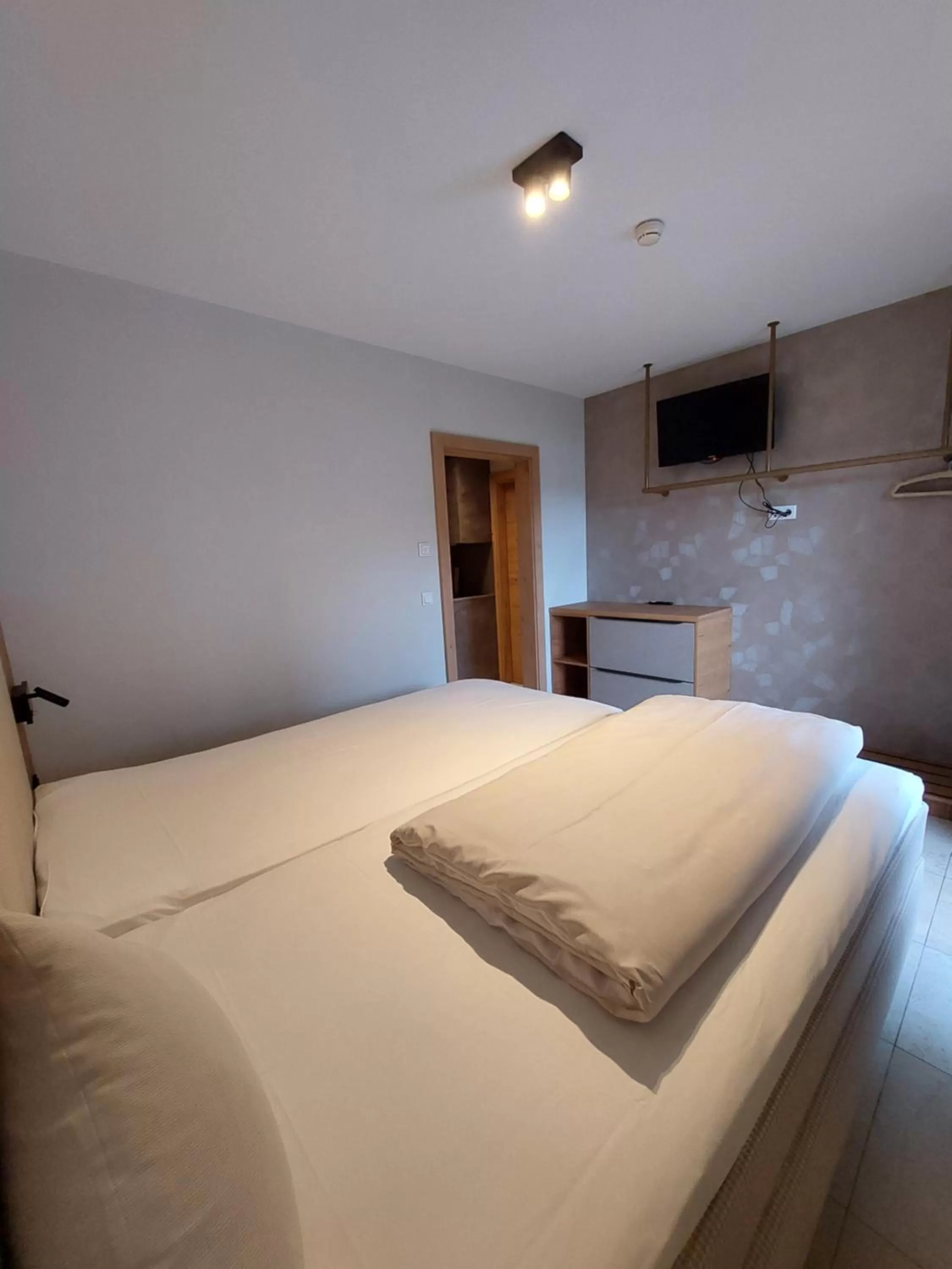 Bedroom, Bed in Auhof Wirtshaus & Suiten