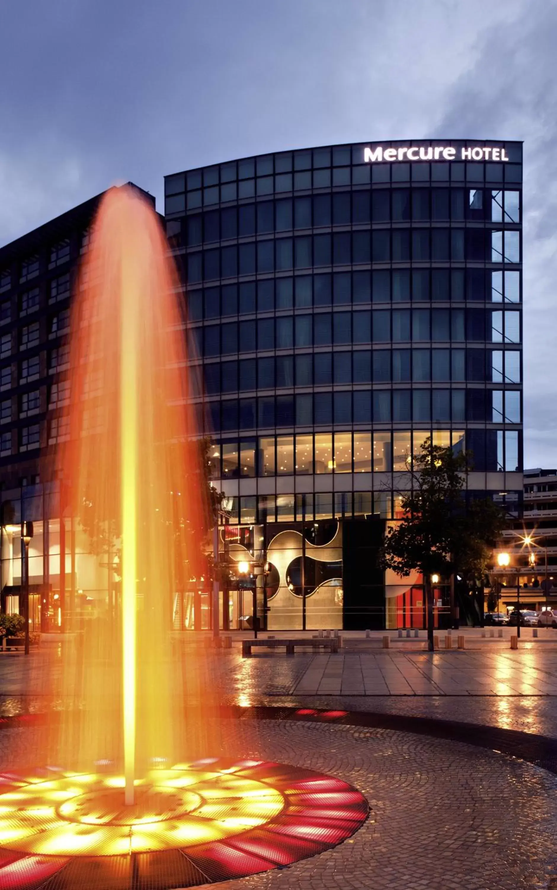 Bird's eye view, Property Building in Mercure Clermont Ferrand centre Jaude