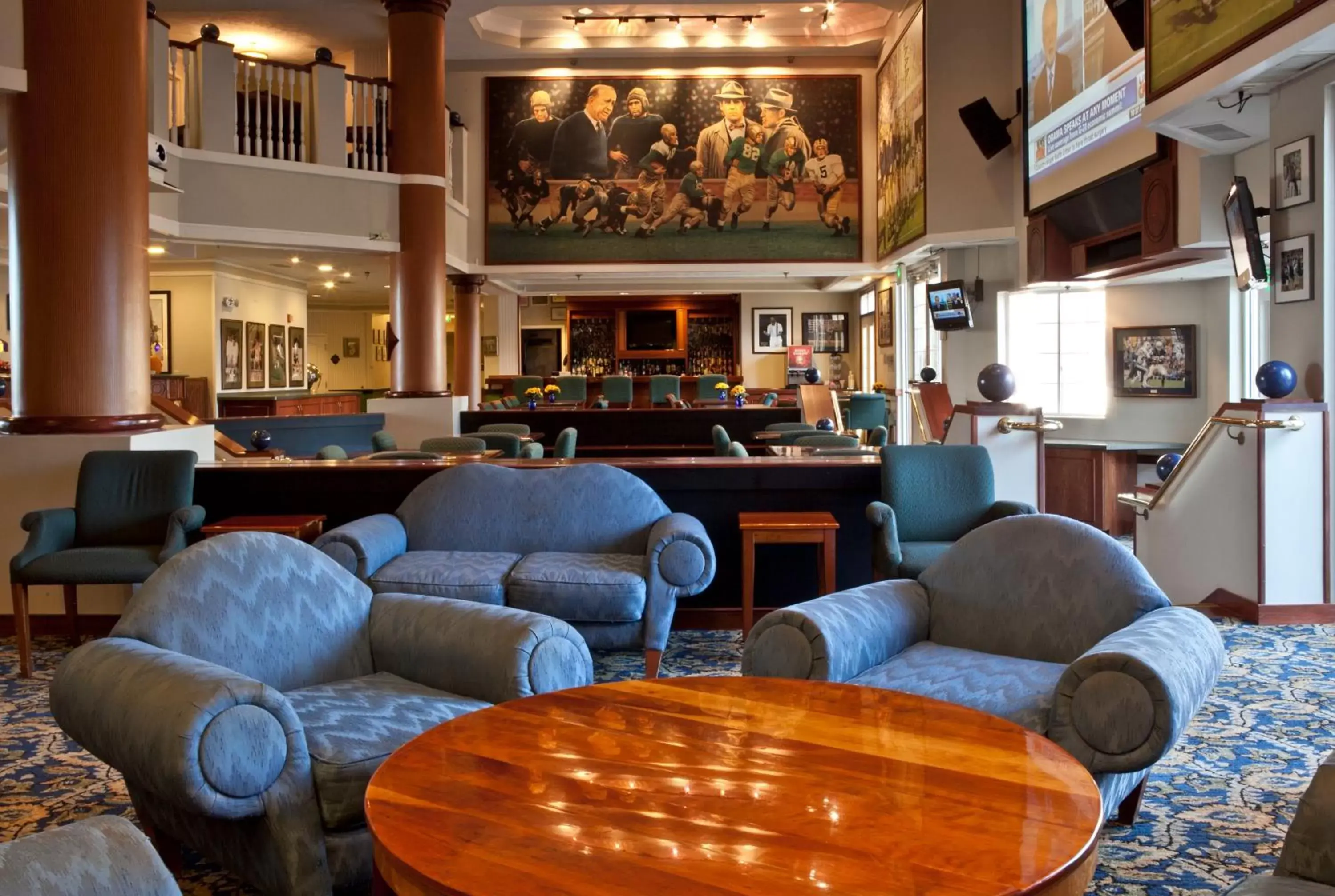 Restaurant/places to eat, Lounge/Bar in Varsity Clubs of America South Bend