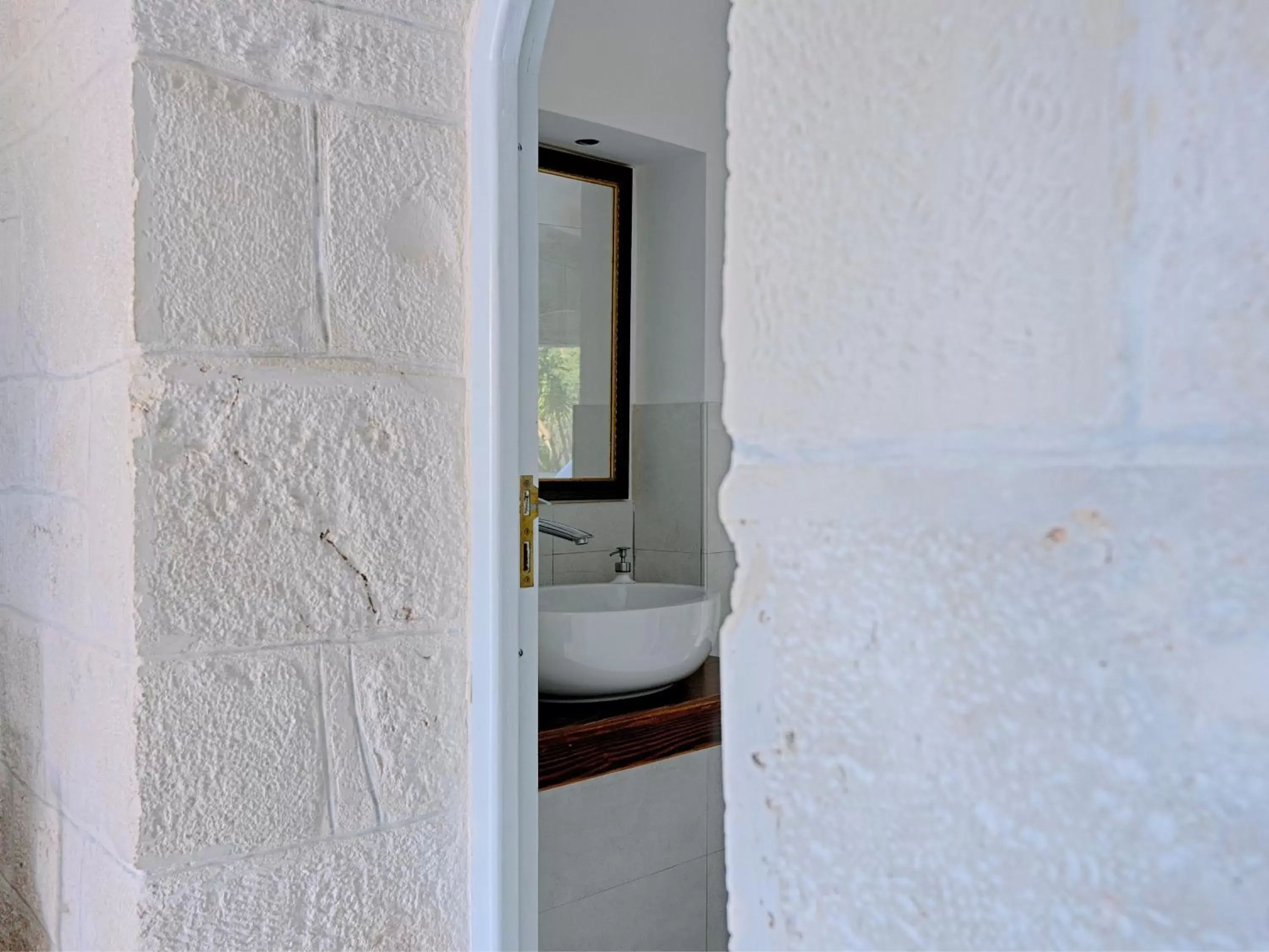 Bathroom in Trullo Santangelo