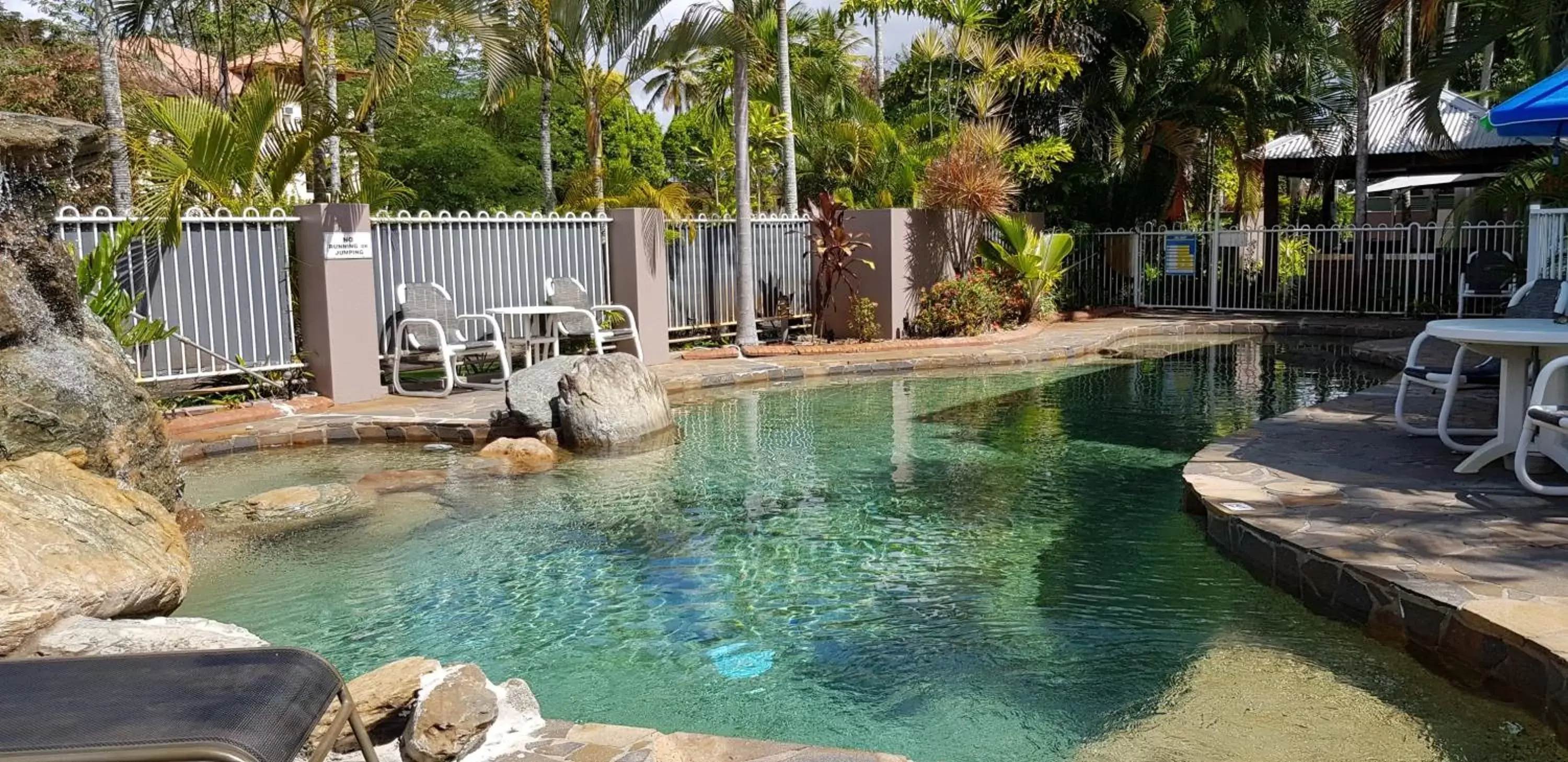 Swimming Pool in Reef Palms