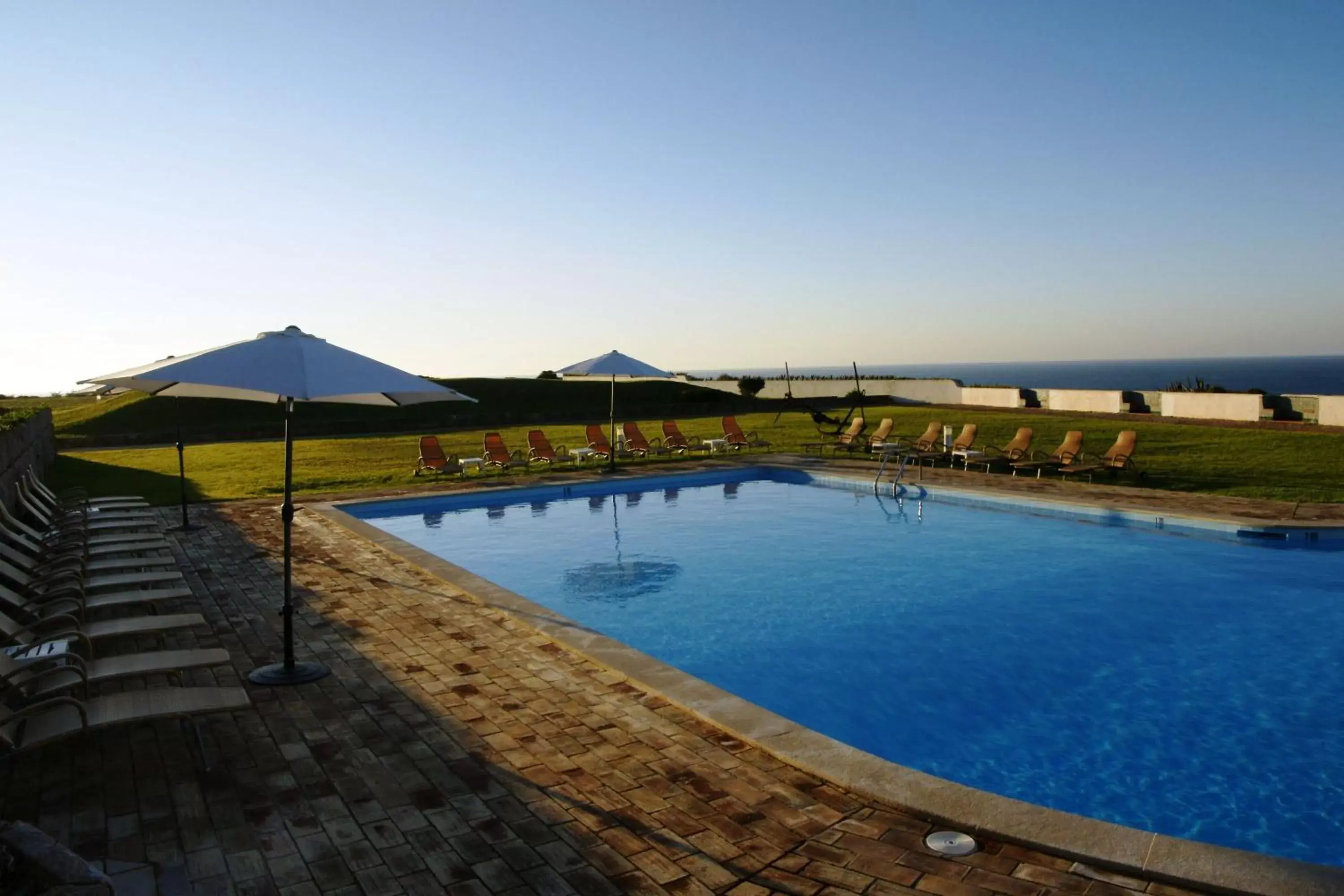 Spring, Swimming Pool in Pousada de Sagres