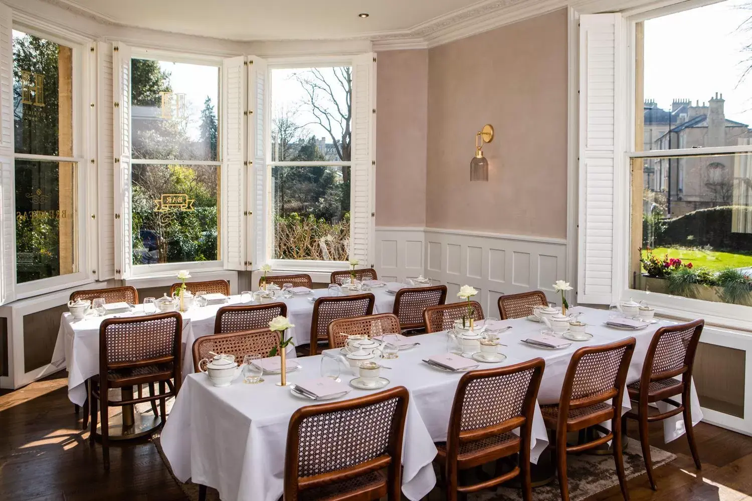 Restaurant/Places to Eat in The Roseate Villa Bath