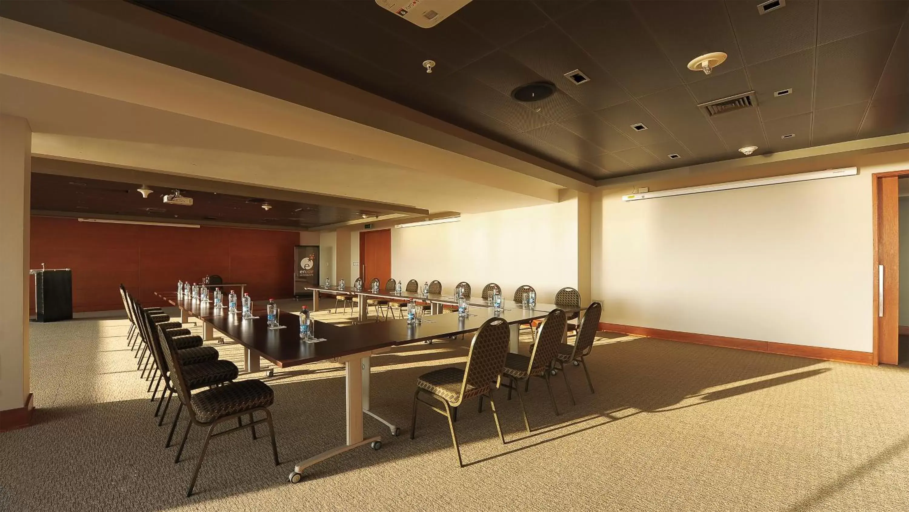 Business facilities in Enjoy Antofagasta